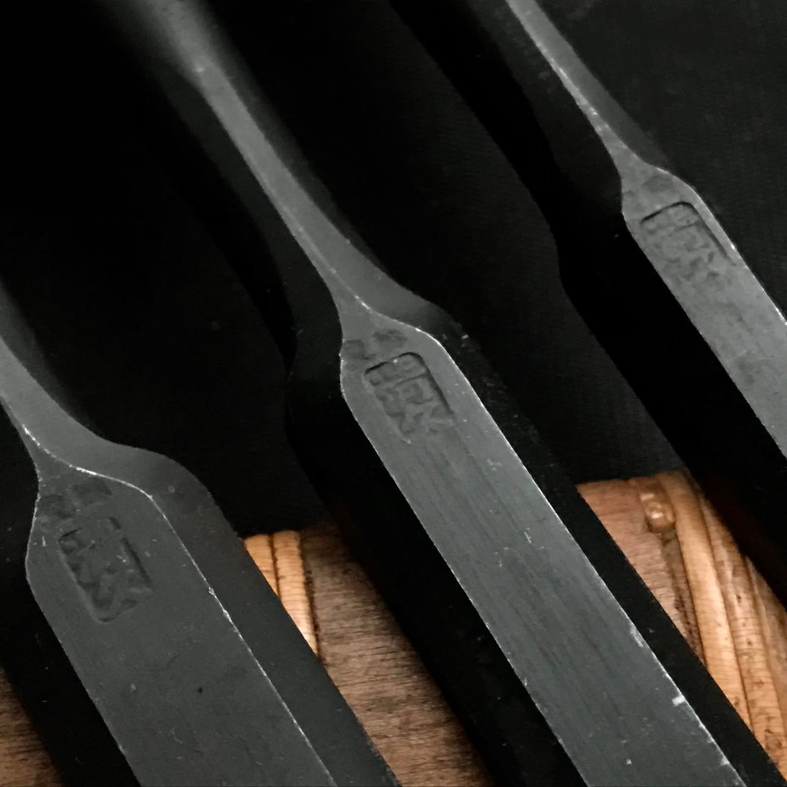 Old stock Kiyohisa Bench chisels by Watanabe Kiyoe 掘出し物 渡辺清栄作 清久 追入鑿 Oirenomi 12,15,18mm
