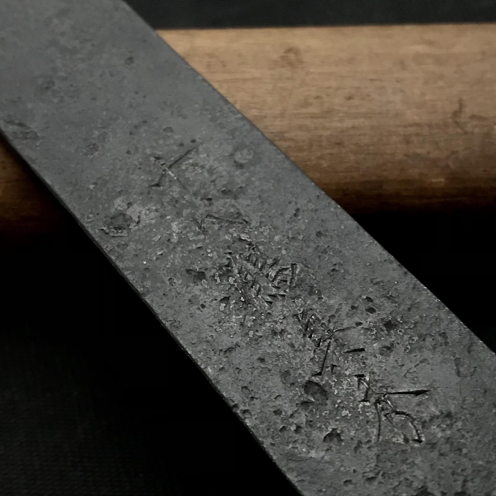 Custom made Kiridashi by Chiyotsuru Sadahide 3rd Generation Right hand 特注(3.5mm厚) 三代目千代鶴貞秀 切出し小刀 右