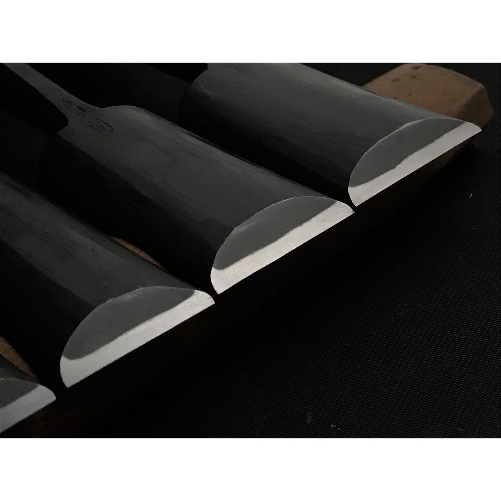 小丸藤宏型 今井忠太郎作 卓上ノミ 今井忠太郎作 二治弘 甲丸追入組鑿 紫檀柄 おいいれのみ #3