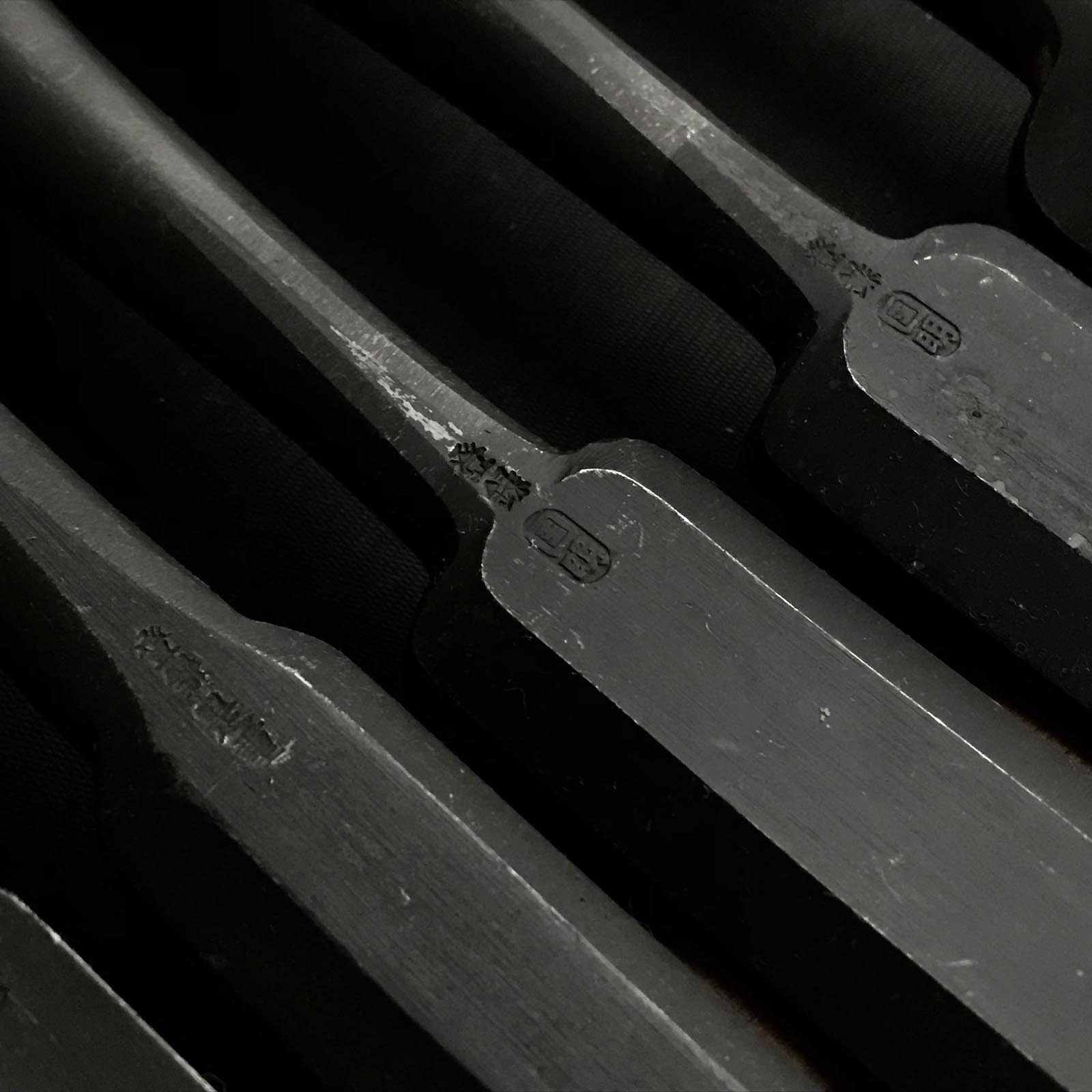 Old stock #1 Mixed set for beginner Timber chisels set with White steel 掘出し物 バラ鑿合わせ 初心者におすすめ 叩鑿6本組 Tatakinomi