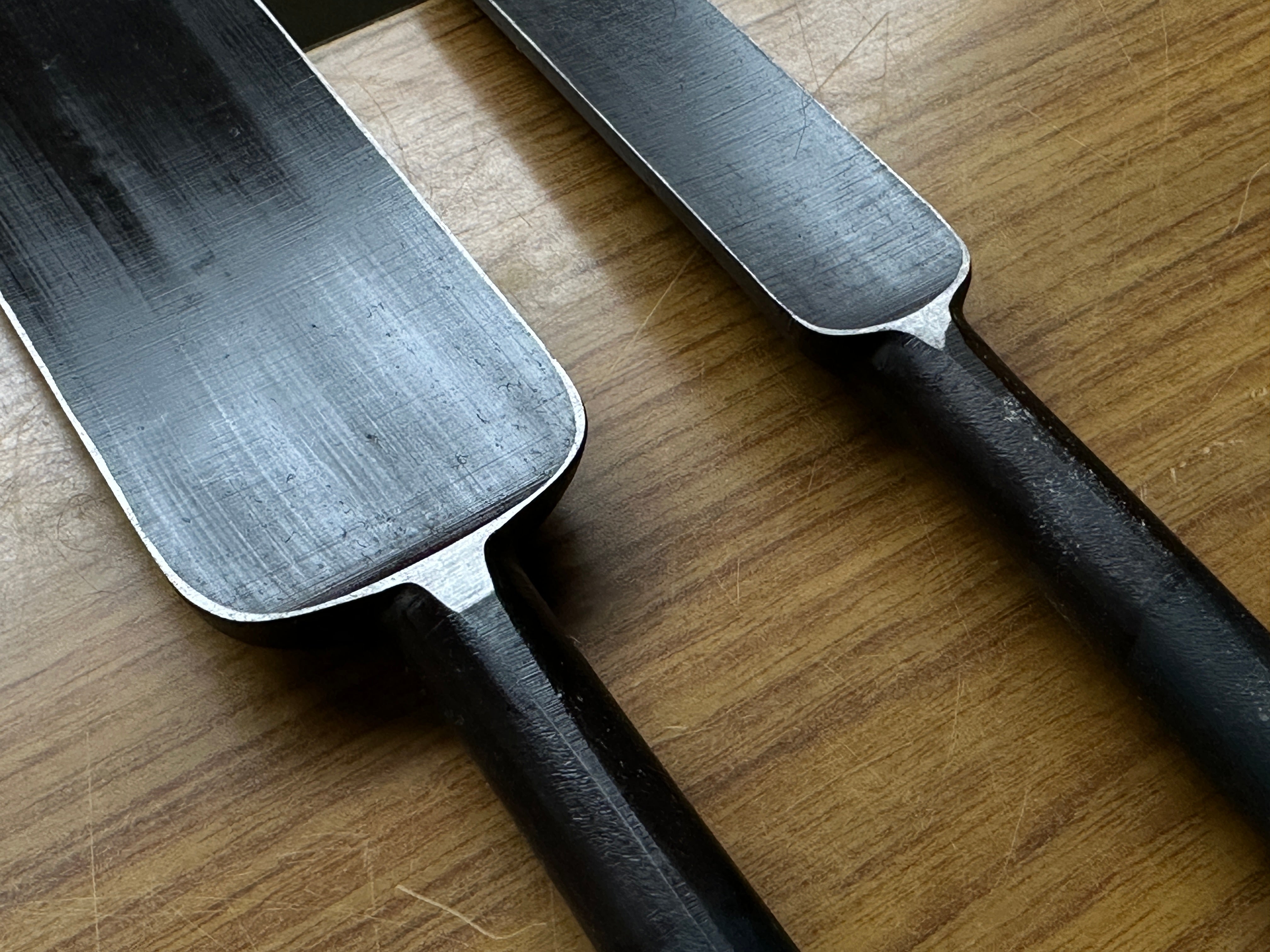 Old stock #2 Koshihide Slick Chisels set with white steel  掘出し物 越秀 本突き組鑿 48,24mm Ootsuki-nomi, Hontsuki-Nomi