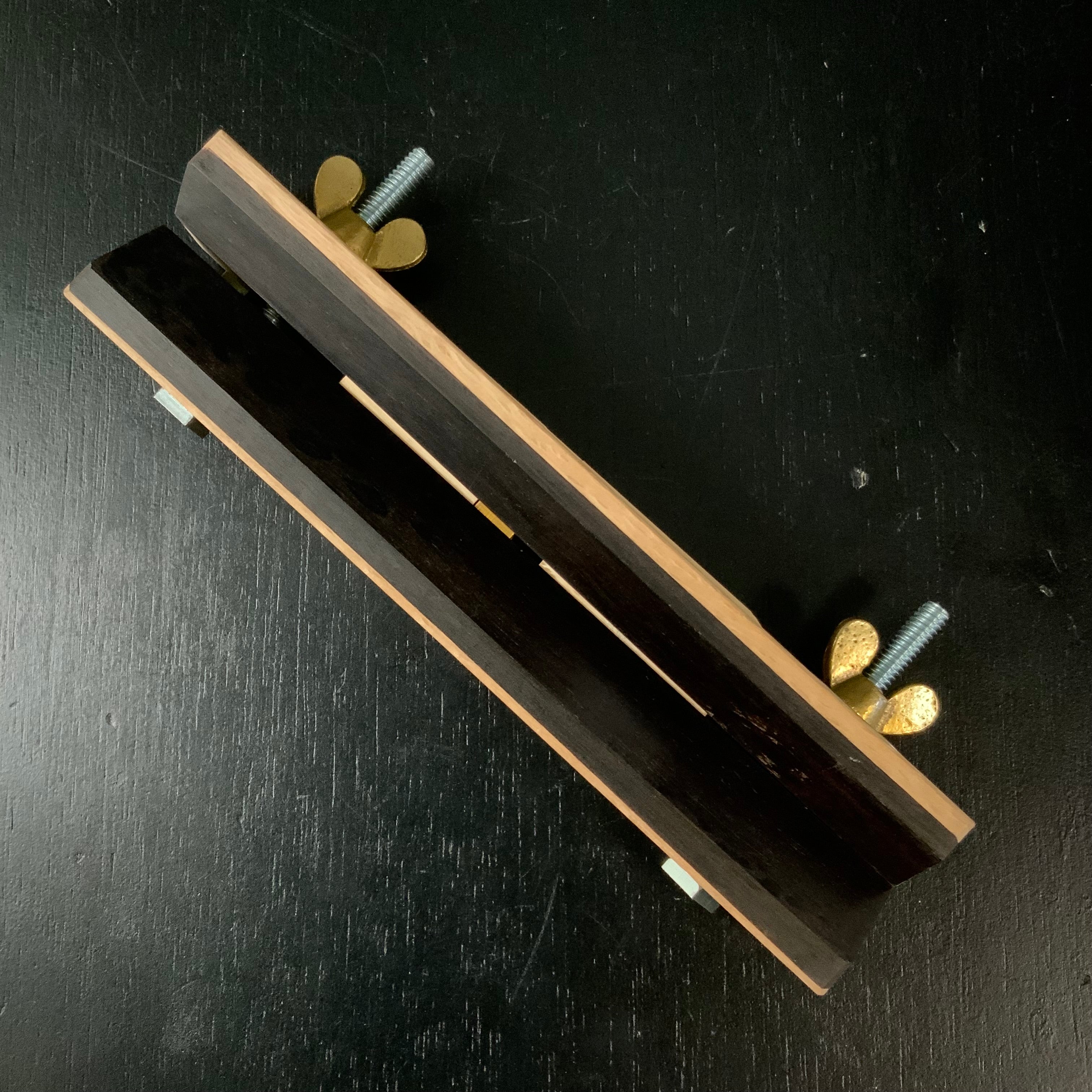 Old stock  Chamfer Plane 60° with blue steel 掘出し物  小森作 猿面取鉋 黒檀張り 30mm