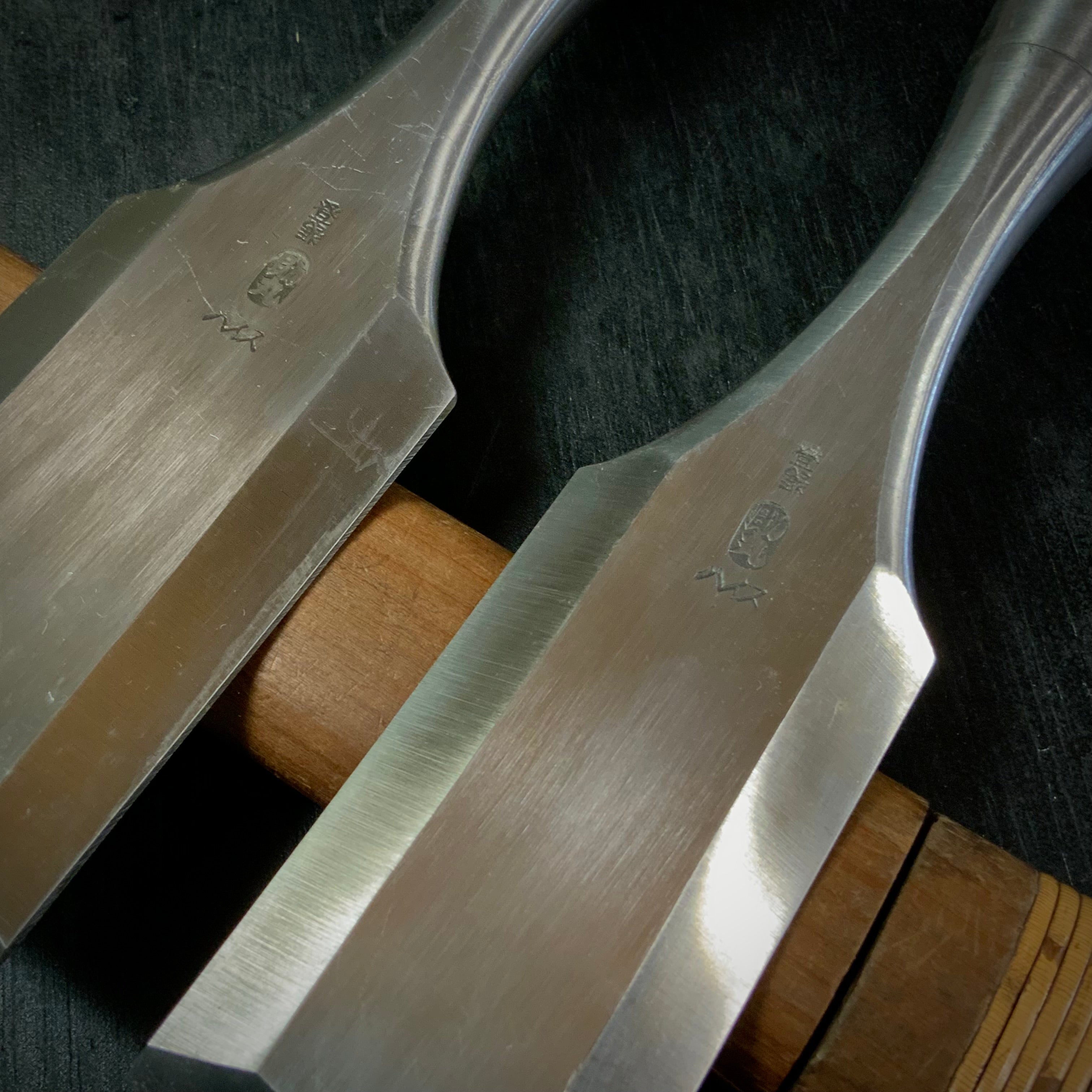 Old stock Sukemaru  High-Speed Steel Damekiri chisels 掘出し物 助丸 ハイス鋼ダメ切り鑿 三つ裏 Damekirinomi 42,48mm