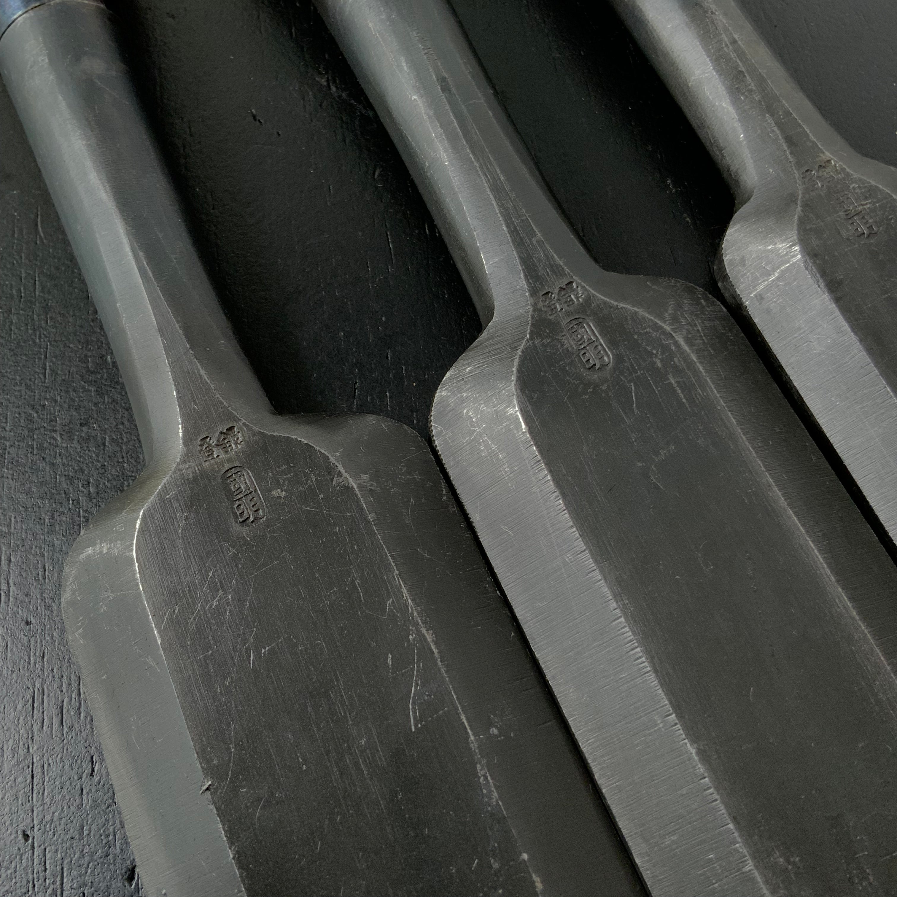 Old Stock Kuniaki Timber chisels with White steel    掘出し物 国明 叩鑿 Tatakinomi