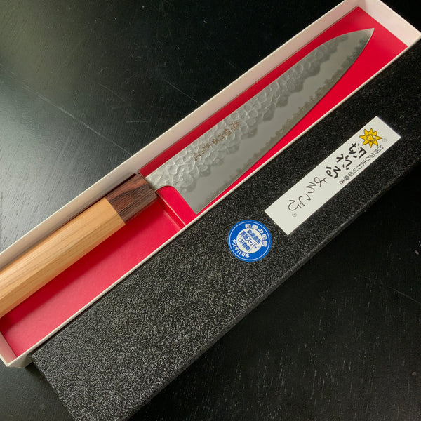 Tsuchime Finish Chef knife Gyuto Blue Steel  切れるよろこび 牛刀 槌目仕上 青紙鋼 210mm