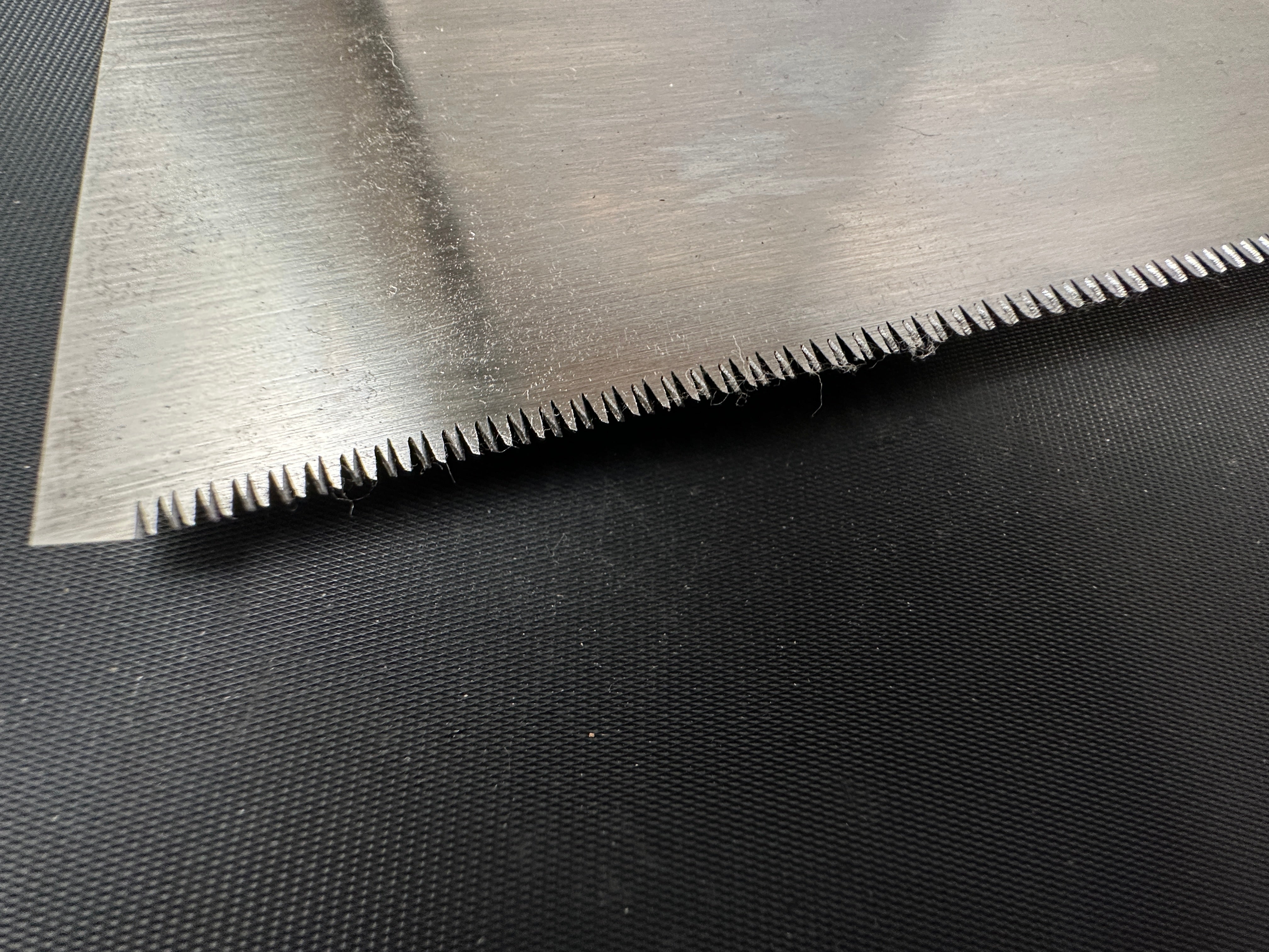 #R13 Ready to use! Old stock Double Edge (Ryoba) Saw with Eddy Type Handles set by Kurashige 直ぐ使い 倉重栄助 目立 渦巻き柄 両刃鋸 220mm