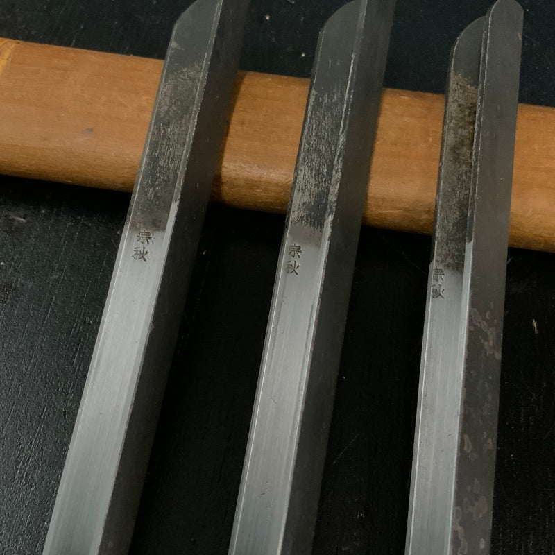 Ha Kanna Kumiko Kanna Plane Blades with white steel by Muneaki  八重樫 葉鉋 組子用  鉋刃