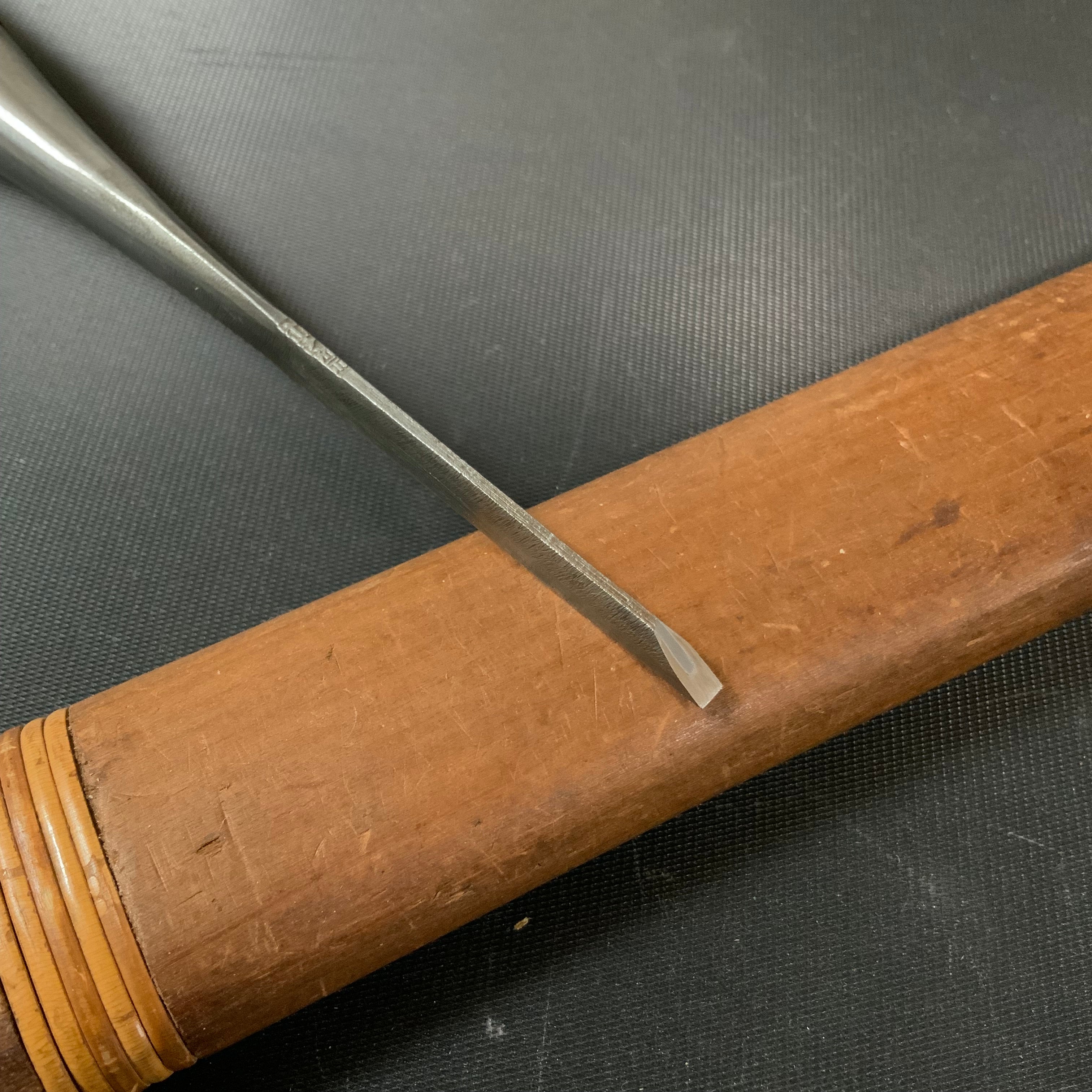 Tasai Bench chisels (Oirenomi) with blue steel  田斎作 磨き仕上 追入鑿  3mm