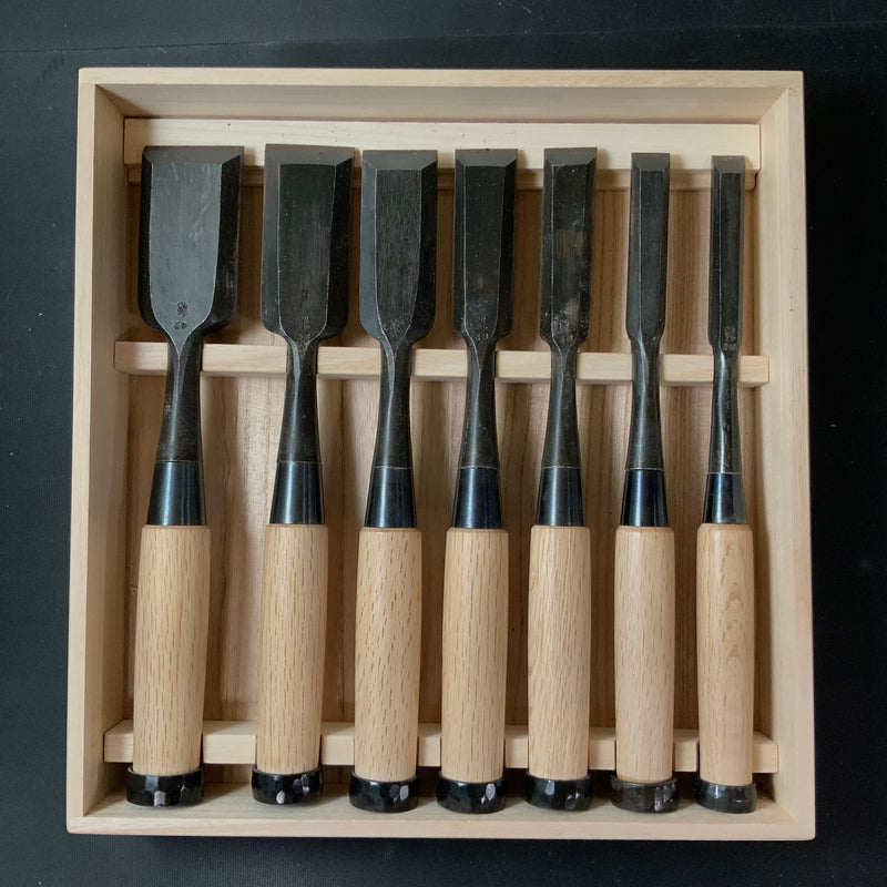 Old stock Kitsune Timber chisels set with white steel by Isono Nobuo 磯野信夫作 狐 叩鑿  7本組