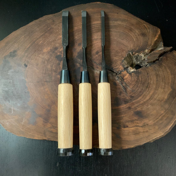 Ouchi Mortise chisels with white steel by Ouchi 4th generation 四代目大内俊明作 宗家大内 向待鑿   Mukoumachi