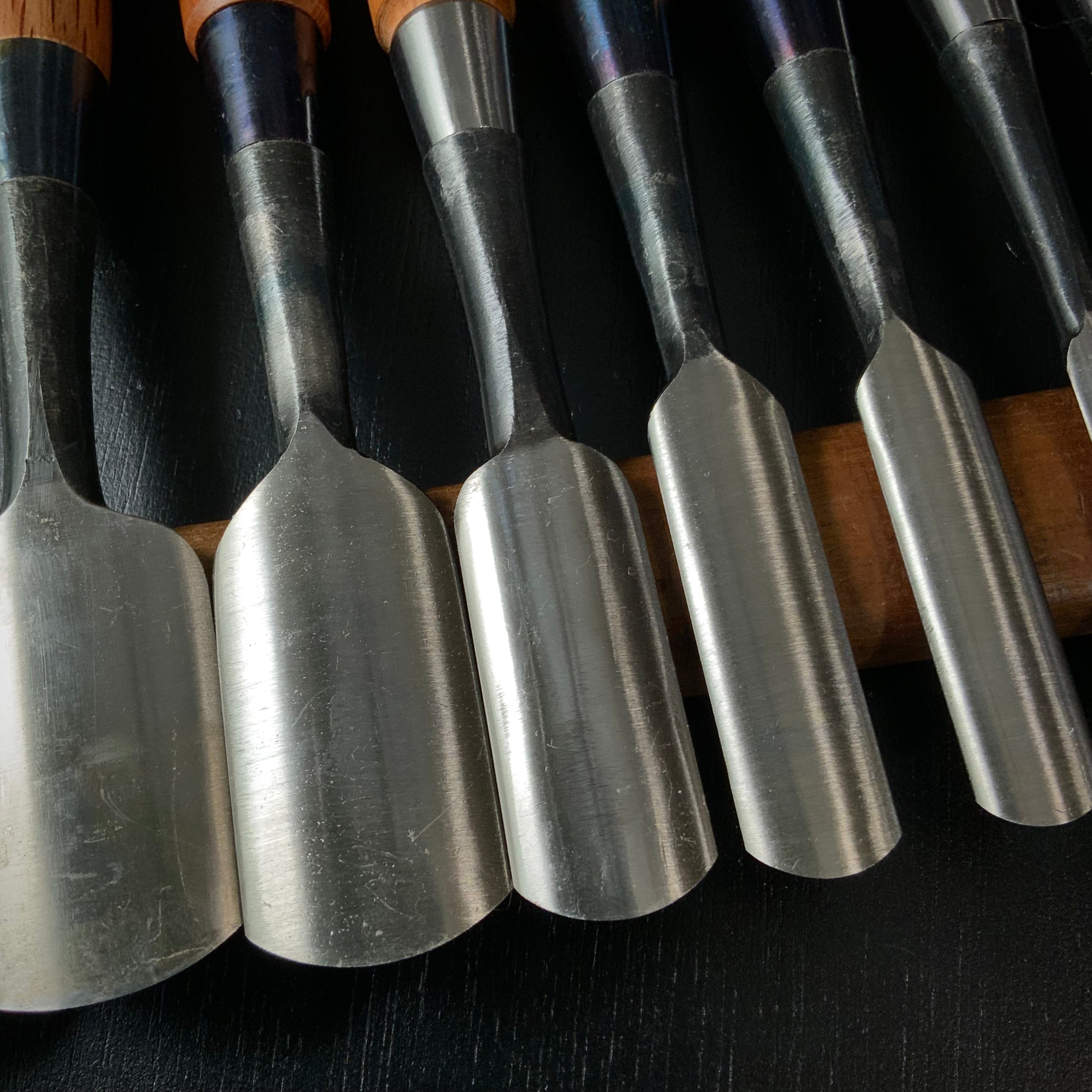 #M171 Mixed Sotomarunomi chisels set by unknown  バラ鑿合わせ 外丸組鑿 10本組 作者不明