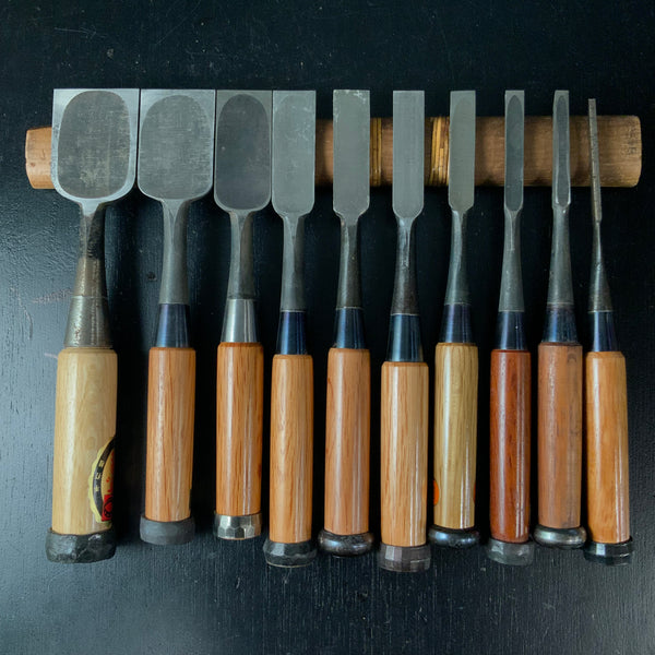 #M183  Mixed set for beginner Bench chisels set by unknown smith バラ鑿合わせ 初心者におすすめ 追入組鑿作者不明