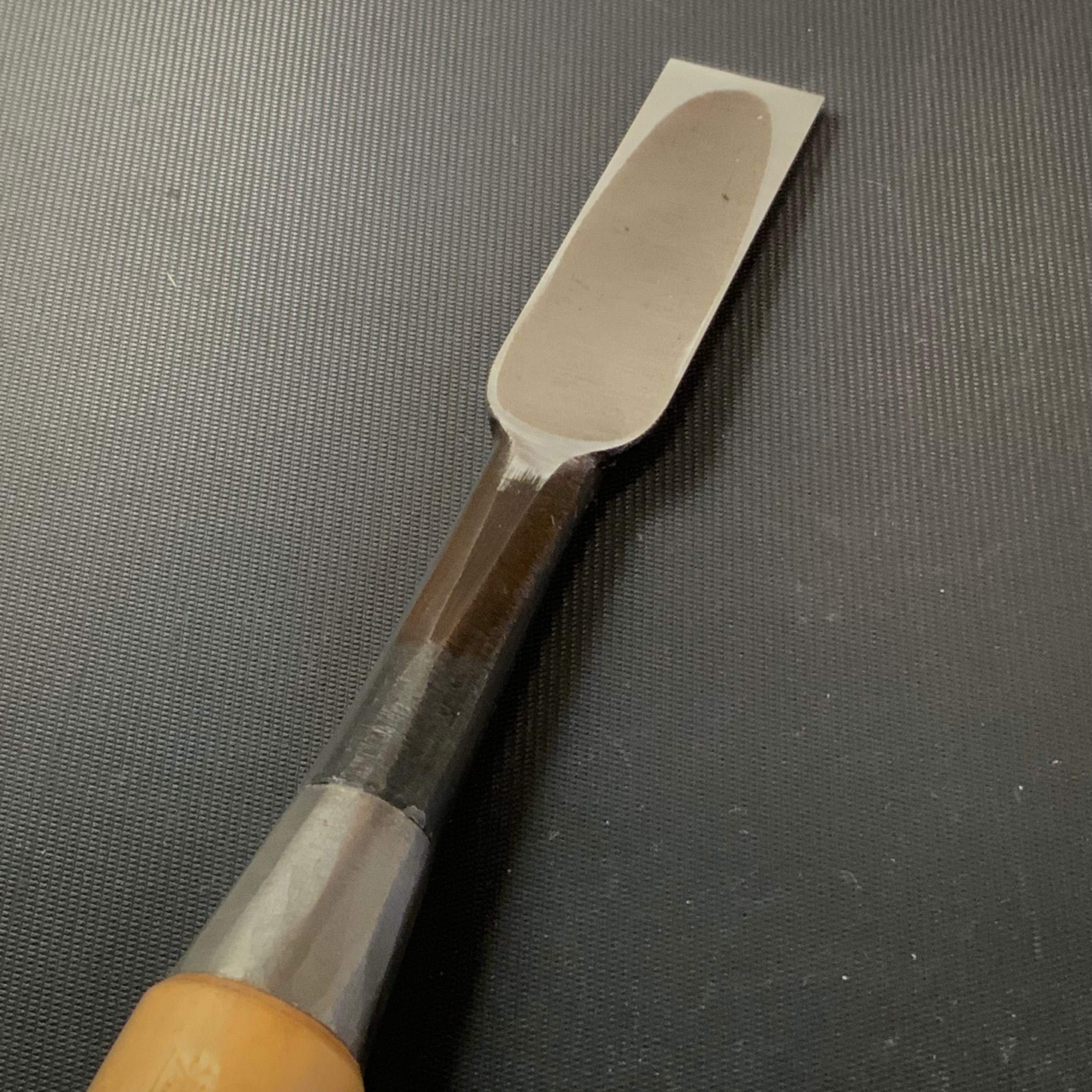 Tasai Fusetsu Bench chisels (Oirenomi) with blue steel  Takugara 田斎風雪作 追入鑿 拓柄 18mm