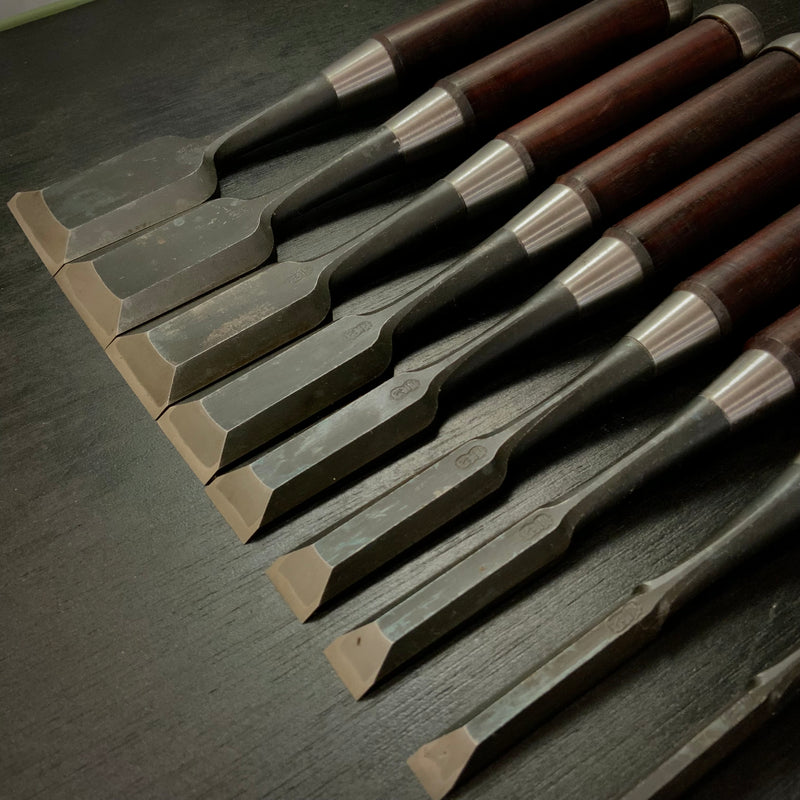 Old stock Ichihiro Bench chisels set    掘出し物 市弘 山崎勇作 追入組鑿  Oirenomi