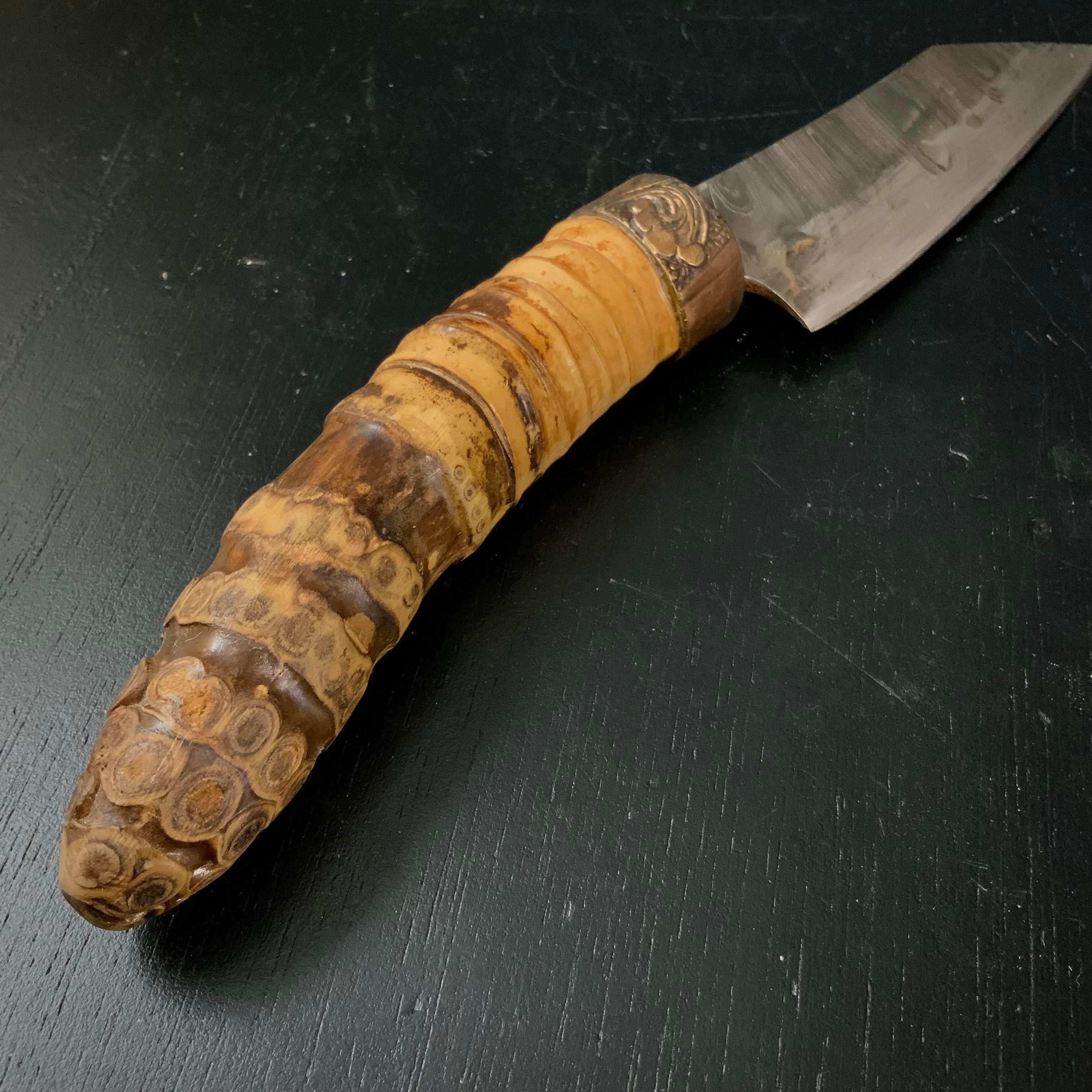 Onoue Yousukeページ Old stock Laminated sheath knife with leather scabbard (bamboo handle)