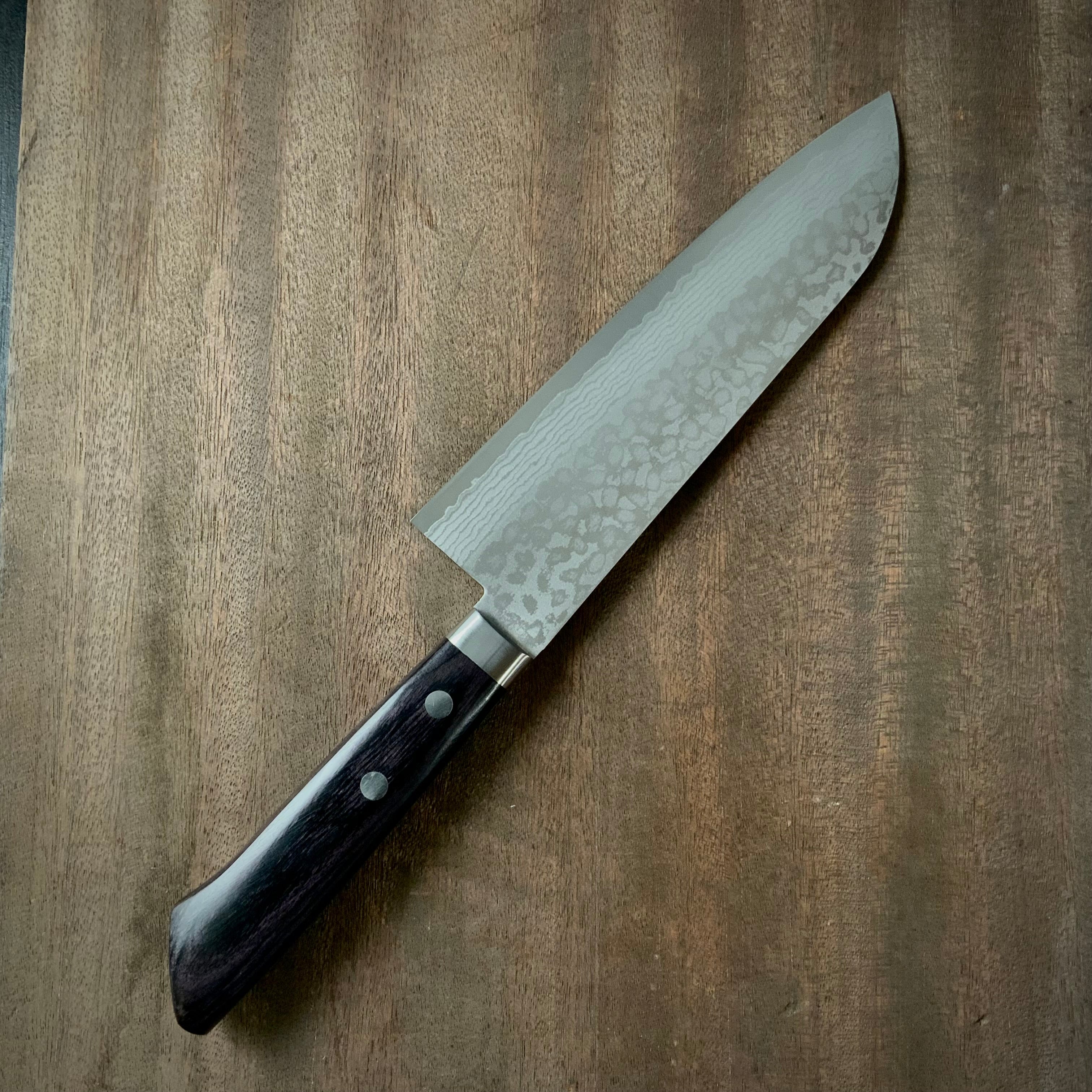 Haku-un Santoku knife with a 17-layer stainless steel cladding  本鍛造白雲  Ｖ金10号口金付積層三徳 170mm