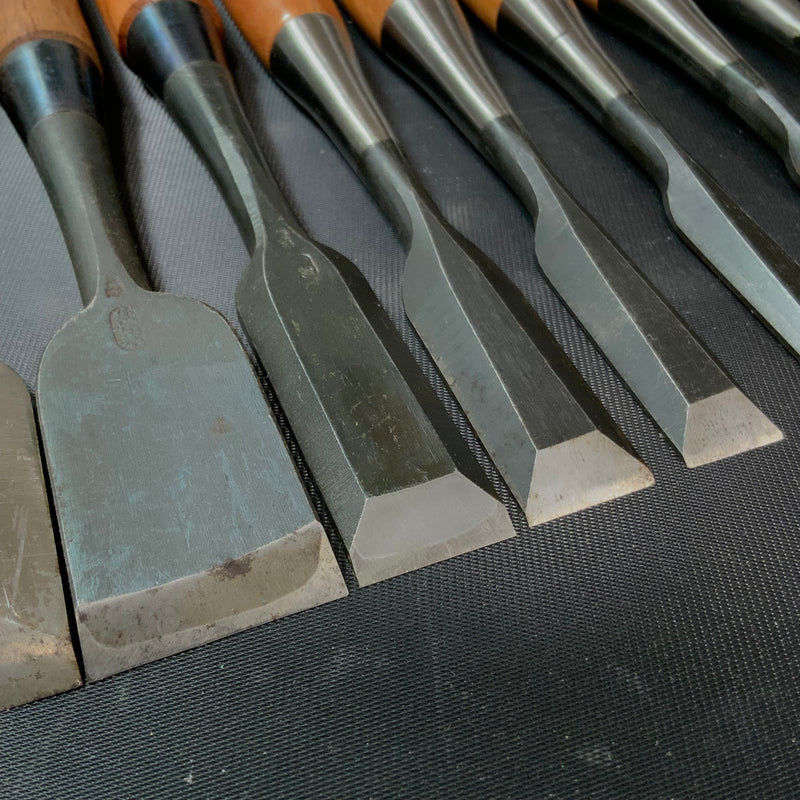 #M155  Mixed set for beginner Bench chisels set by unknown smith バラ鑿合わせ 初心者におすすめ 追入組鑿作者不明