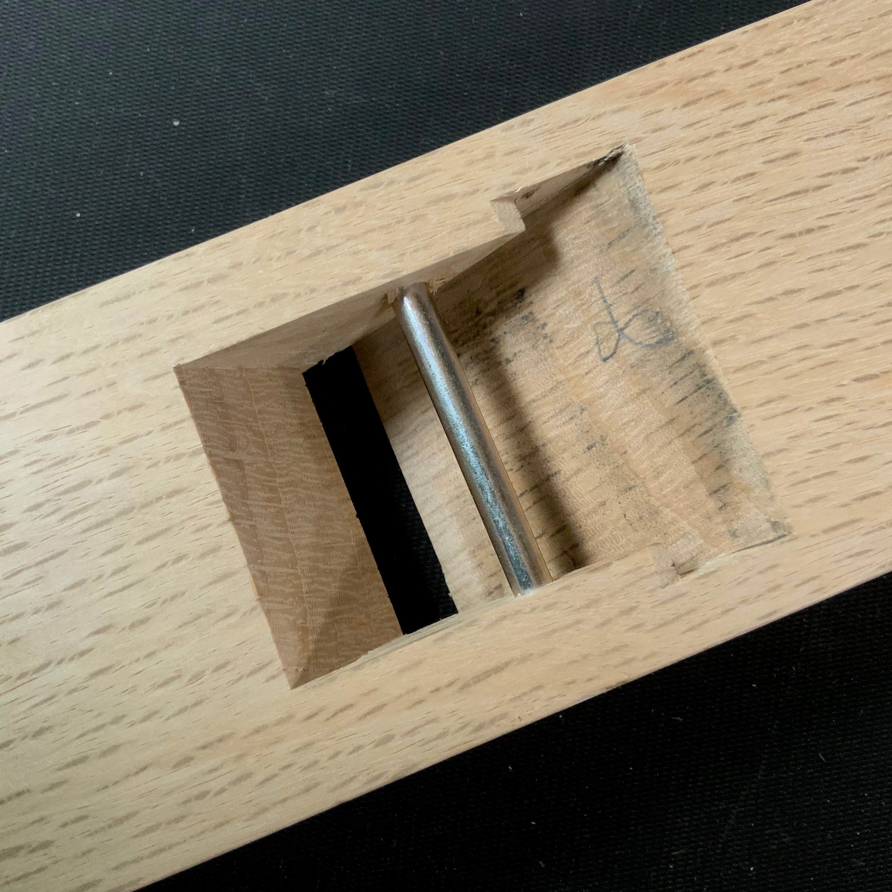 Old stock eleventh generation Teruhide Smoothing Plane (Kanna)  掘出し物 輝秀 十一代目 石堂秀雄作 仕上げ鉋 36mm