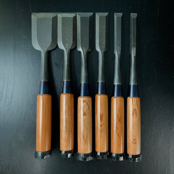 Kanehiro shorter Timber chisels set with Traditional Japanese iron 兼弘 和鉄 半叩き組鑿  六本組 Tatakinomi