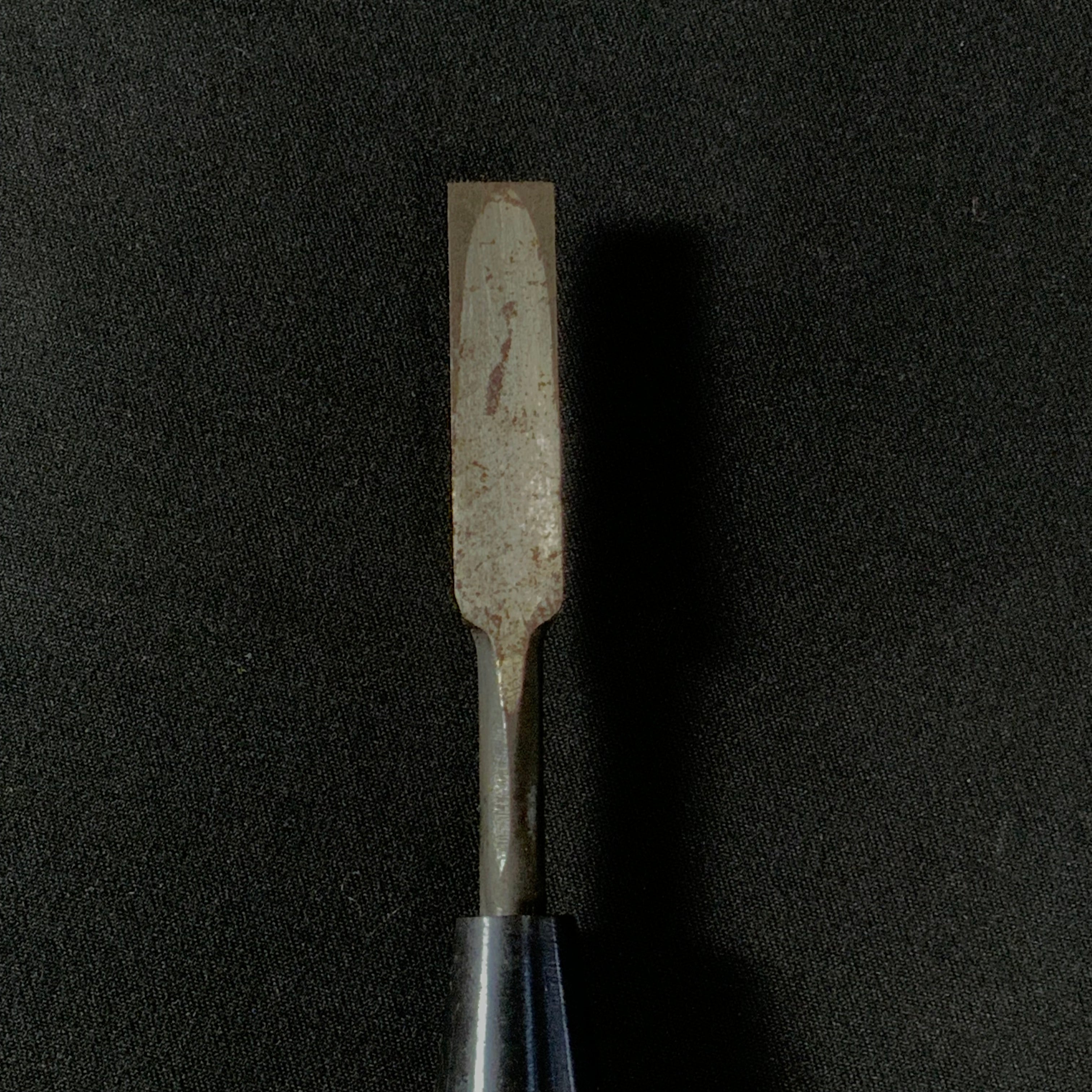 Old Stock woodcarving chisel with white steel  掘り出し物 木彫り細工鑿  六寸丈柄