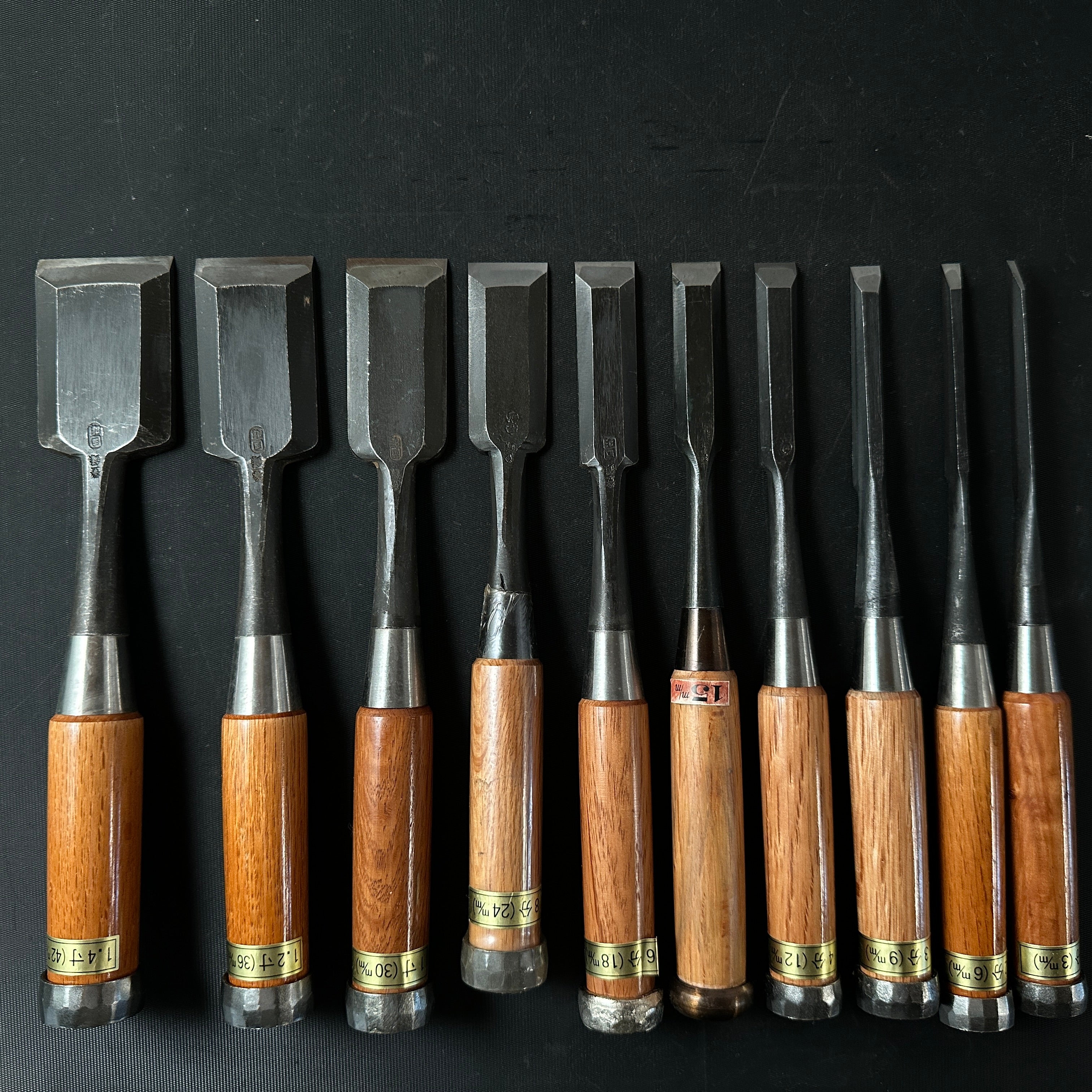 #M142 Mixed set for beginner Bench chisels set by unknown smith バラ鑿合わせ ...