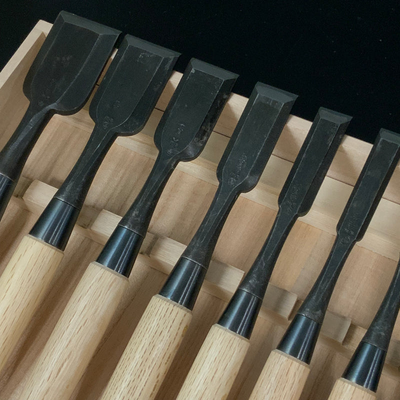 Ioroi Bench chisels set (Oirenomi) by Blue steel  五百蔵作 追入組鑿 青紙鋼