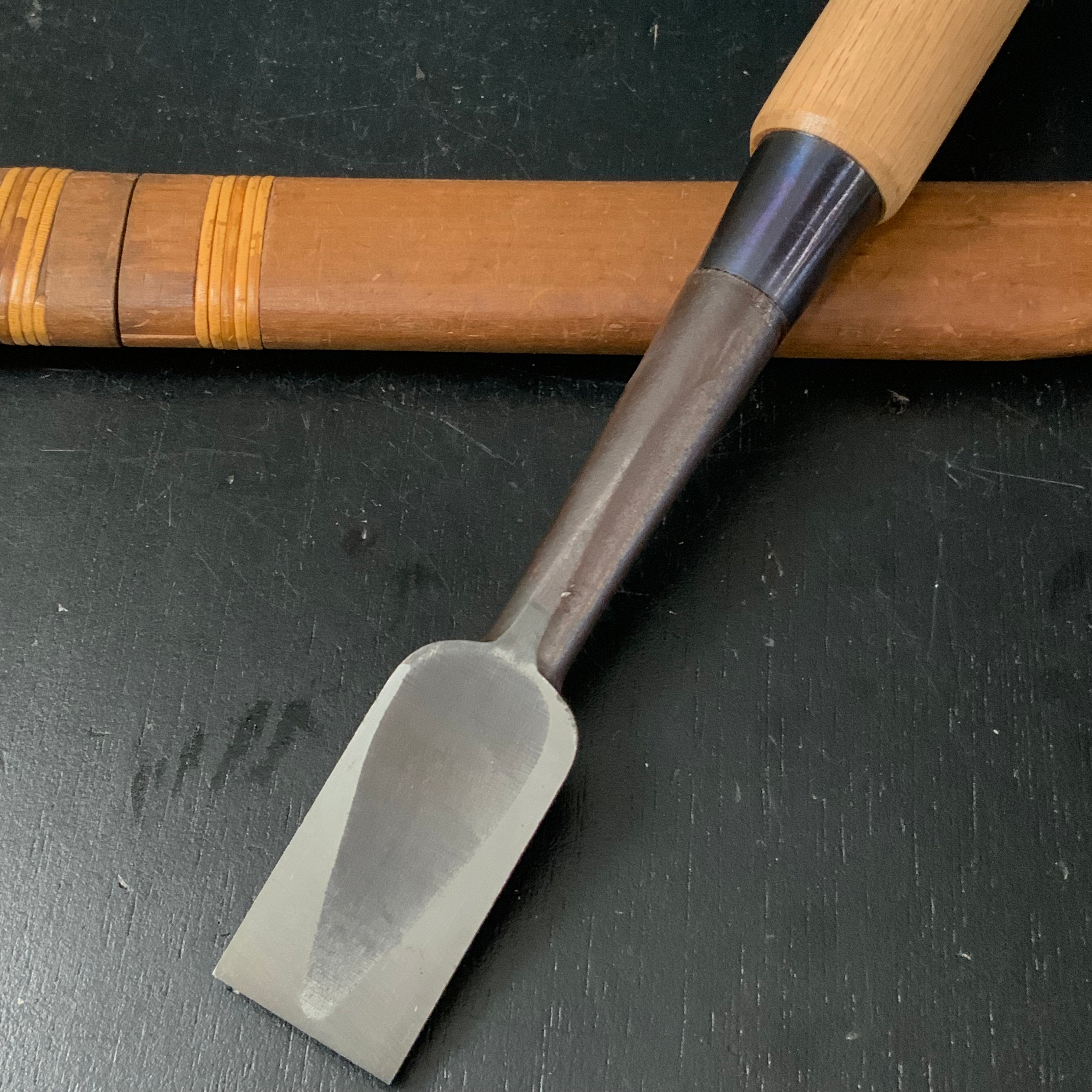 used Hiromasa Bench chisels (Oirenomi) by Hasegawa Fujisaku  中古品 長谷川藤作氏 弘正 追入鑿 30mm oirenomi