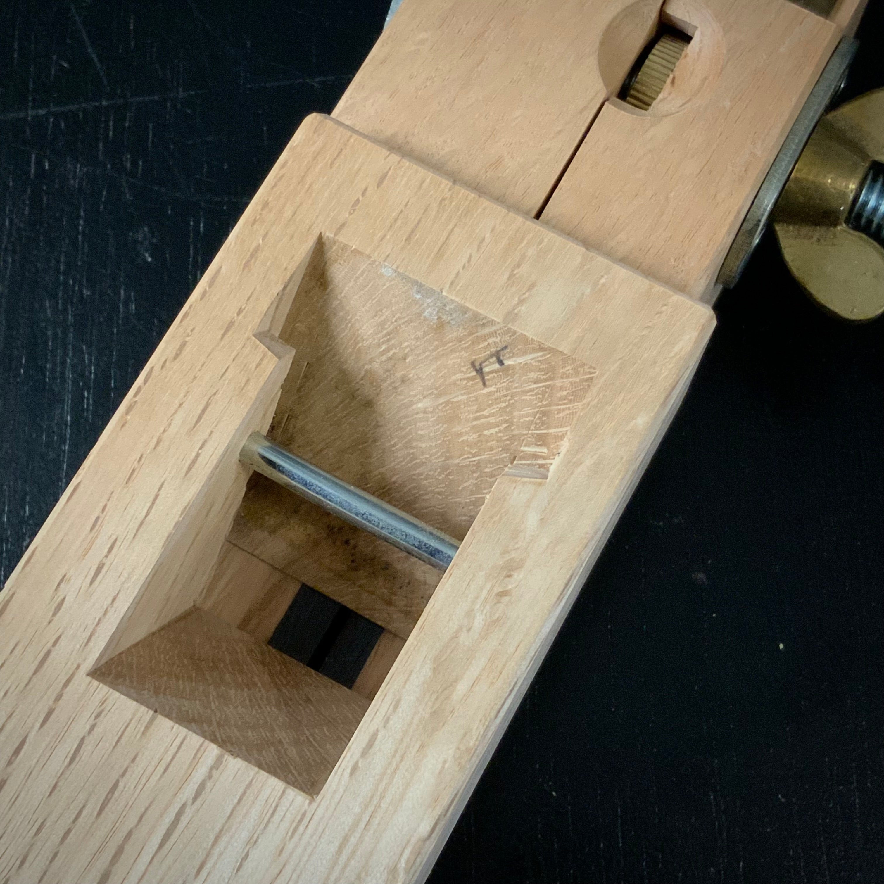 Old stock  Chamfer Plane 60° with blue steel 掘出し物  小森作 猿面取鉋 黒檀張り 30mm