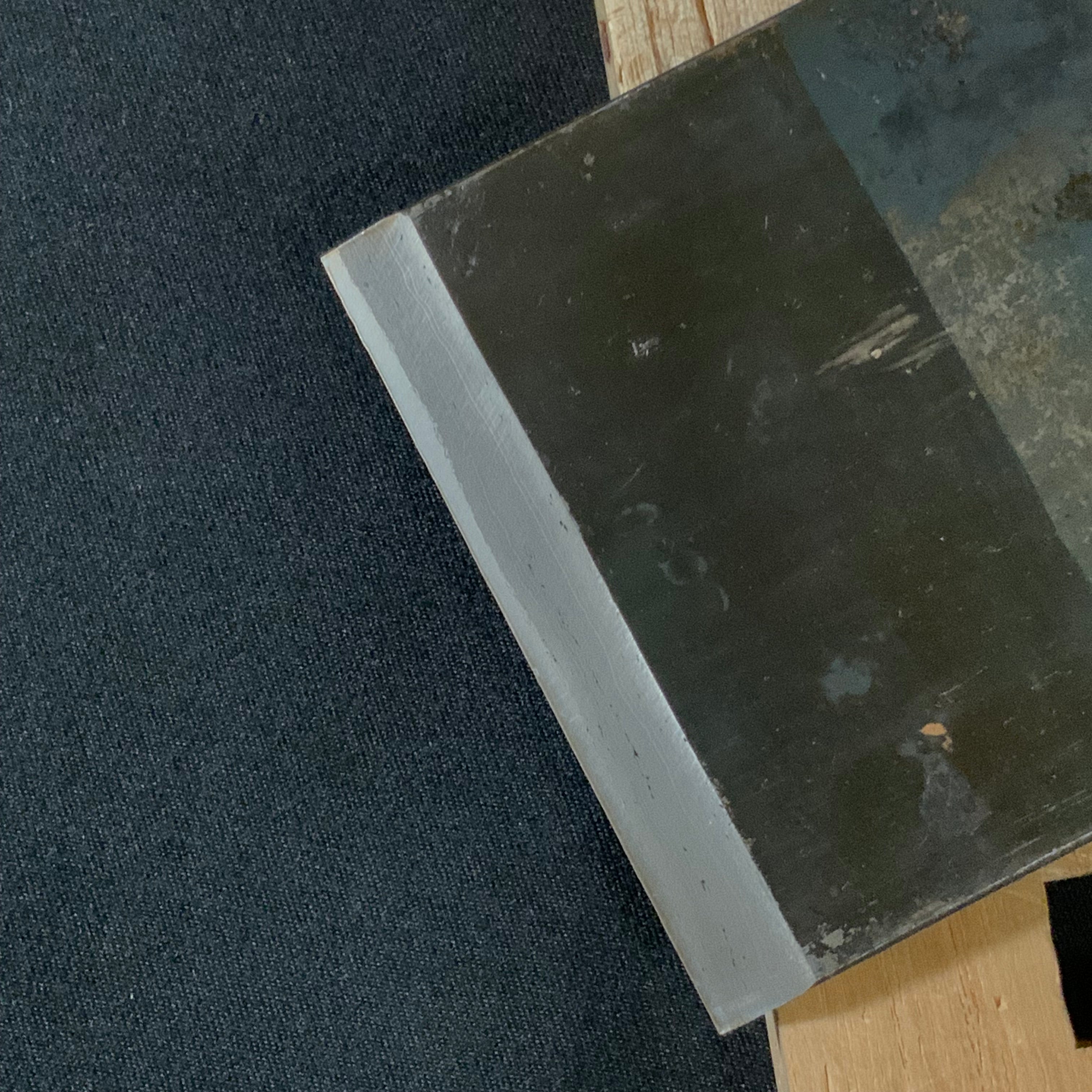 Sekimagoru #2 Smoothing Plane Blade(special edition) by Sekikawa Seikichi Large blade thickness  関孫六 関川誠吉作 仕上げ鉋刃 70mm 特厚仕上