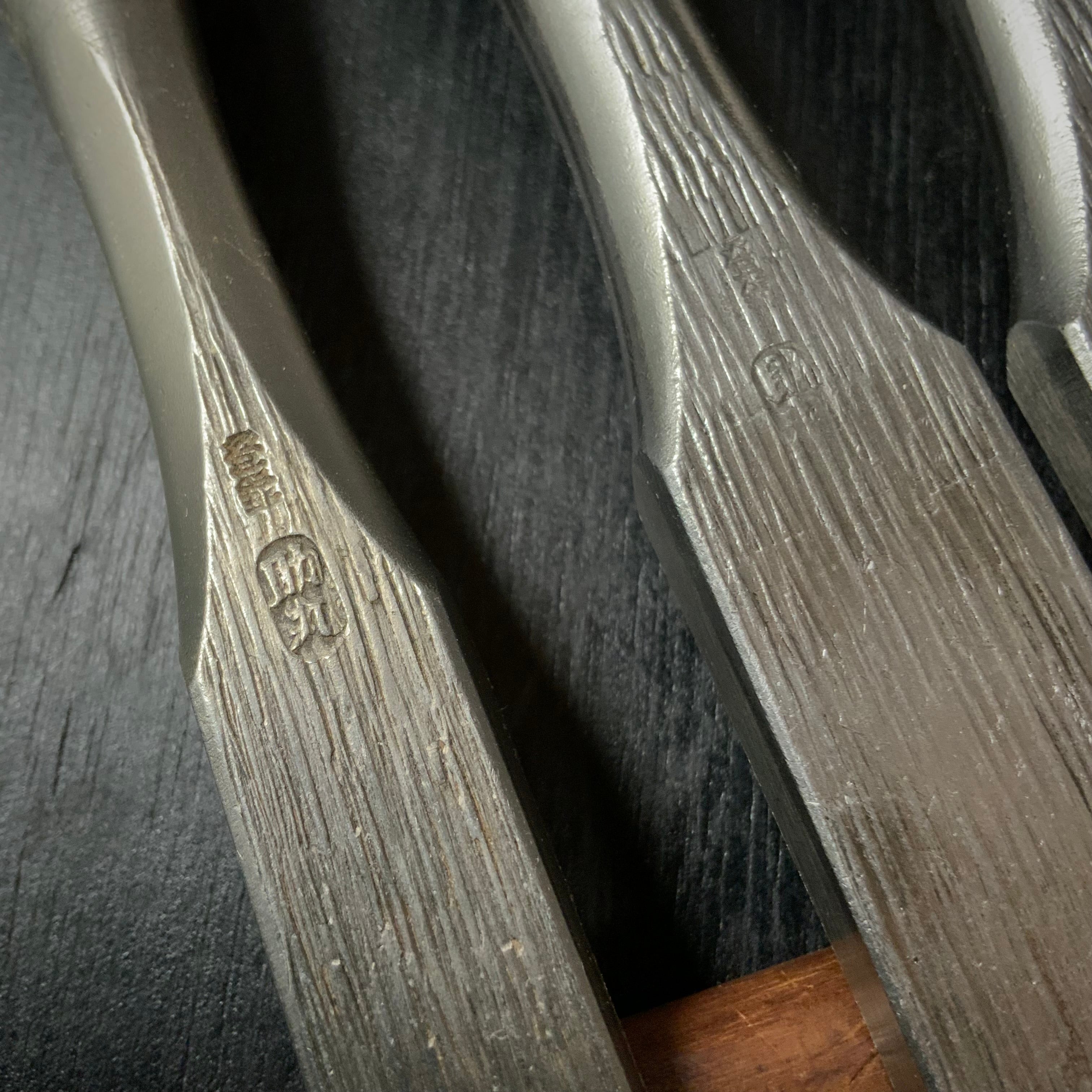 Old stock Sukemaru 3rd Damekiri chisels set with Triple ura 掘出し物 三代助丸作 碓氷金三郎氏 ダメ切り6本組鑿 Damekirinomi