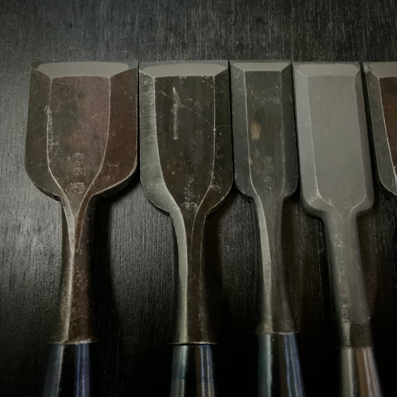 #M161  Mixed set for beginner Bench chisels set by unknown smith バラ鑿合わせ 初心者におすすめ 追入組鑿作者不明