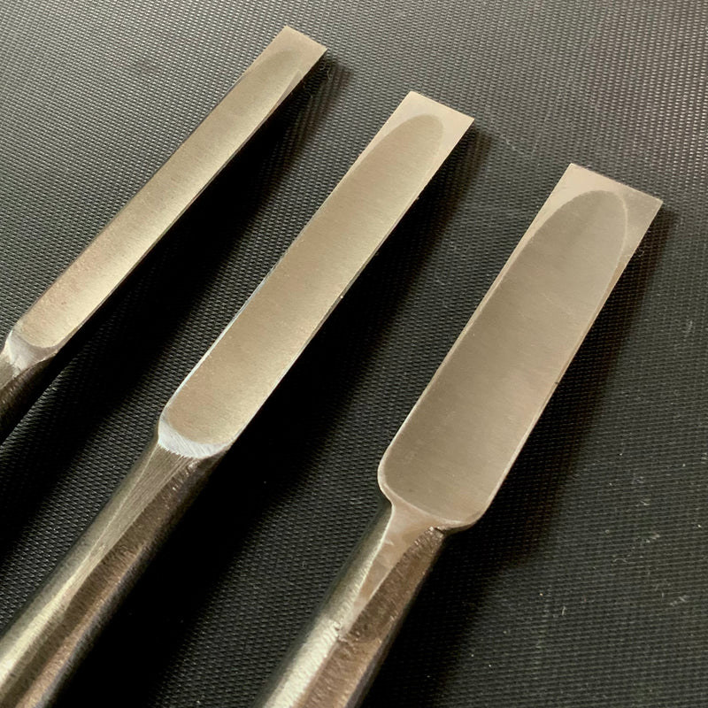 Tasai Special Bench chisels (Oirenomi) with blue steel  田斎作 磨き仕上 追入鑿　7mm / 10mm / 13mm