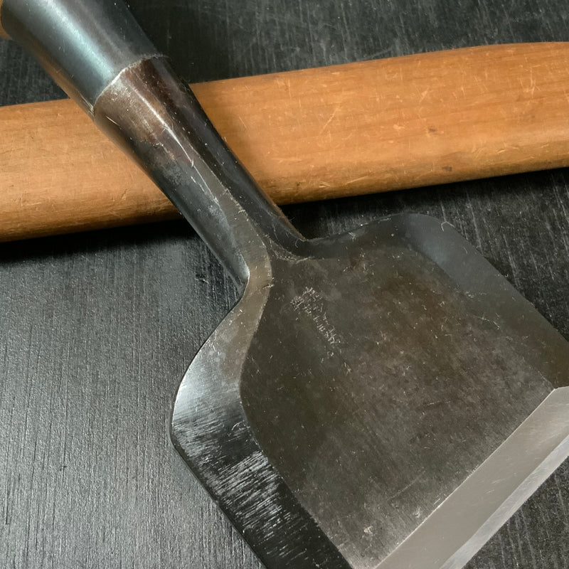 Kikuhiromaru Bench chisels with White steel (Oirenomi) 菊弘丸 追入鑿 75mm