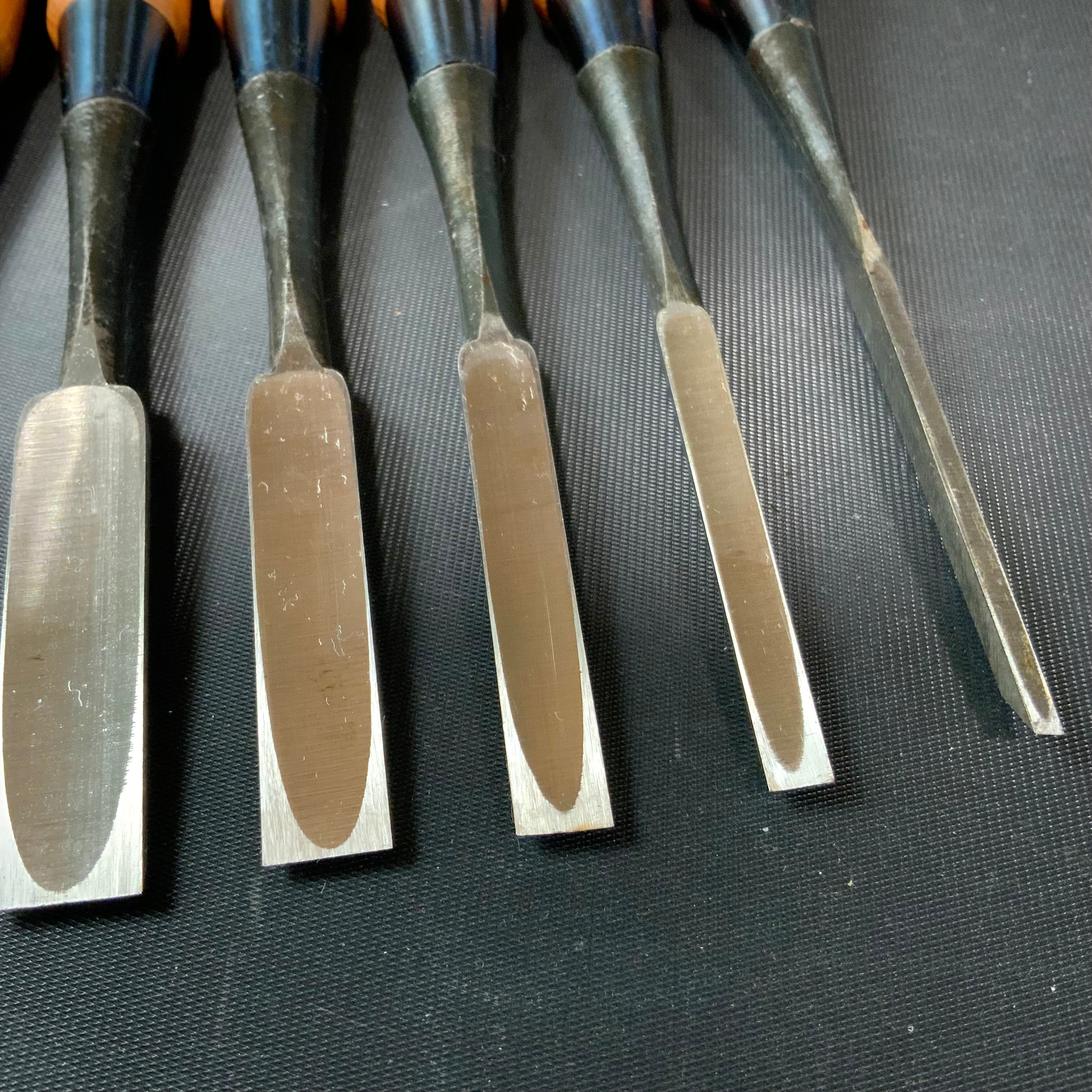 Tsukishiro Bench chisels set  10 Piece          月城 追入組鑿 白樫柄  Oirenomi