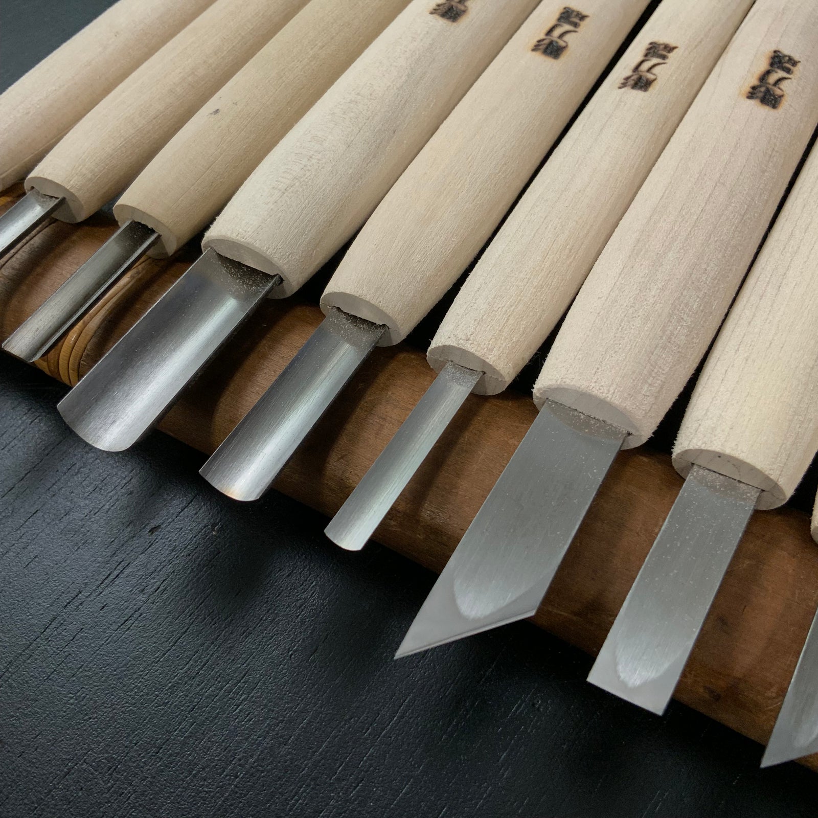 Chotousei Carving chisels set Professional level 彫刀晟 小倉彫刻刃物製作所 専門用 彫刻刀 –  YAMASUKE KurashigeTools