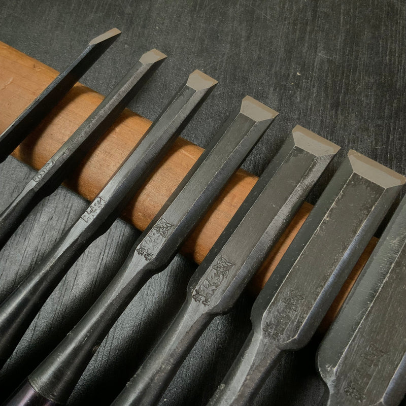 Ouchi Bench chisels set by Ouchi 4th generation 四代目大内俊明作 宗家大内 追入組鑿 桐箱付 Oirenomi