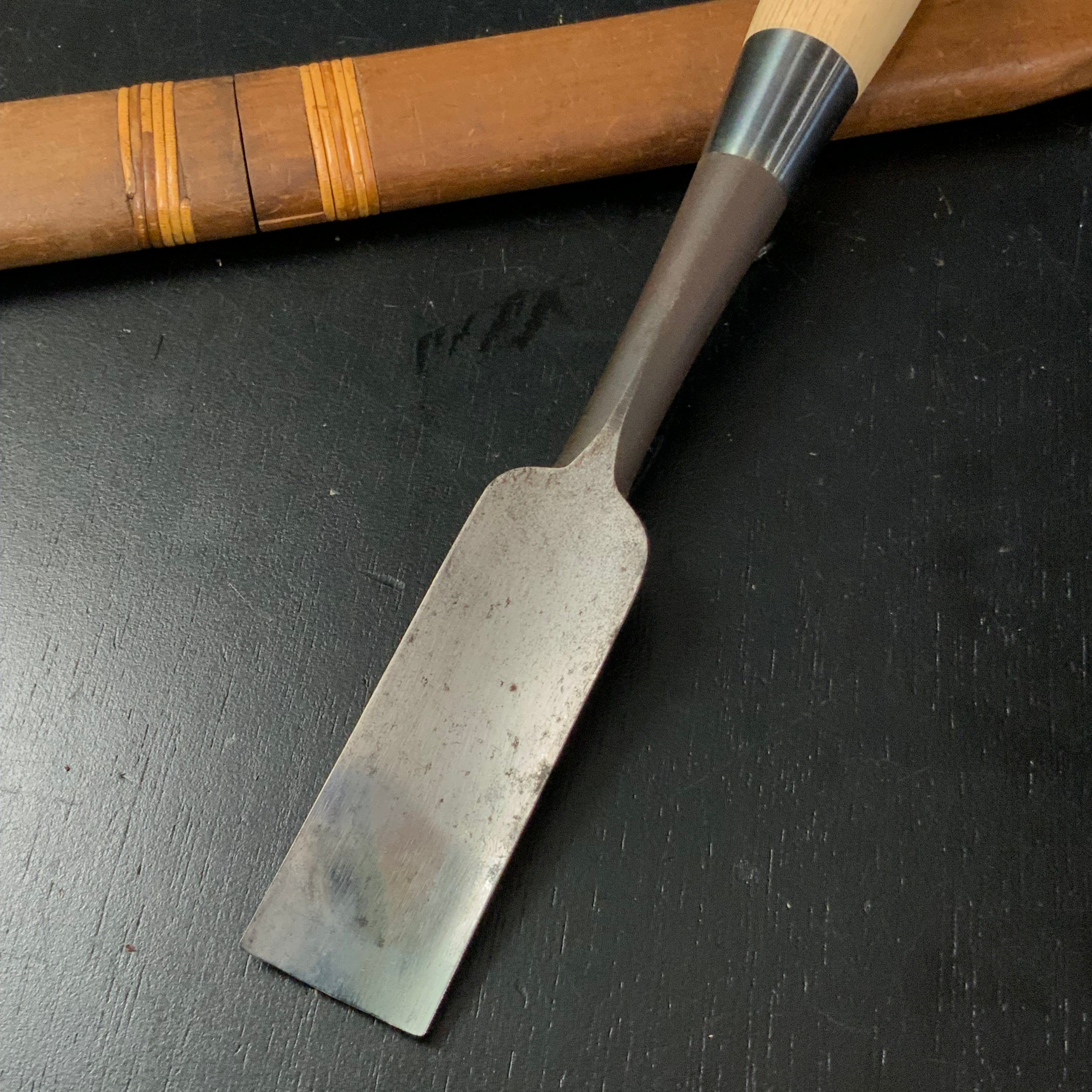 Used Hirochika Uchimaru-Nomi by Hasegawa Fujisaku 使用品 長谷川藤作氏 廣近 内丸鑿 30mm