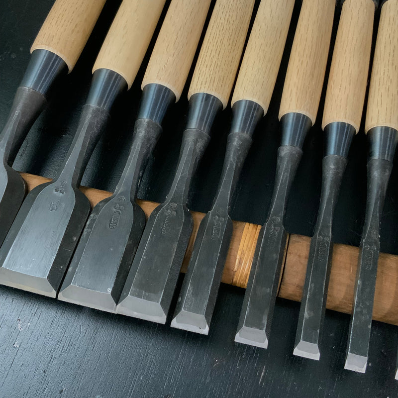 Ioroi Bench chisels set (Oirenomi) by Blue steel  五百蔵作 追入組鑿 青紙鋼