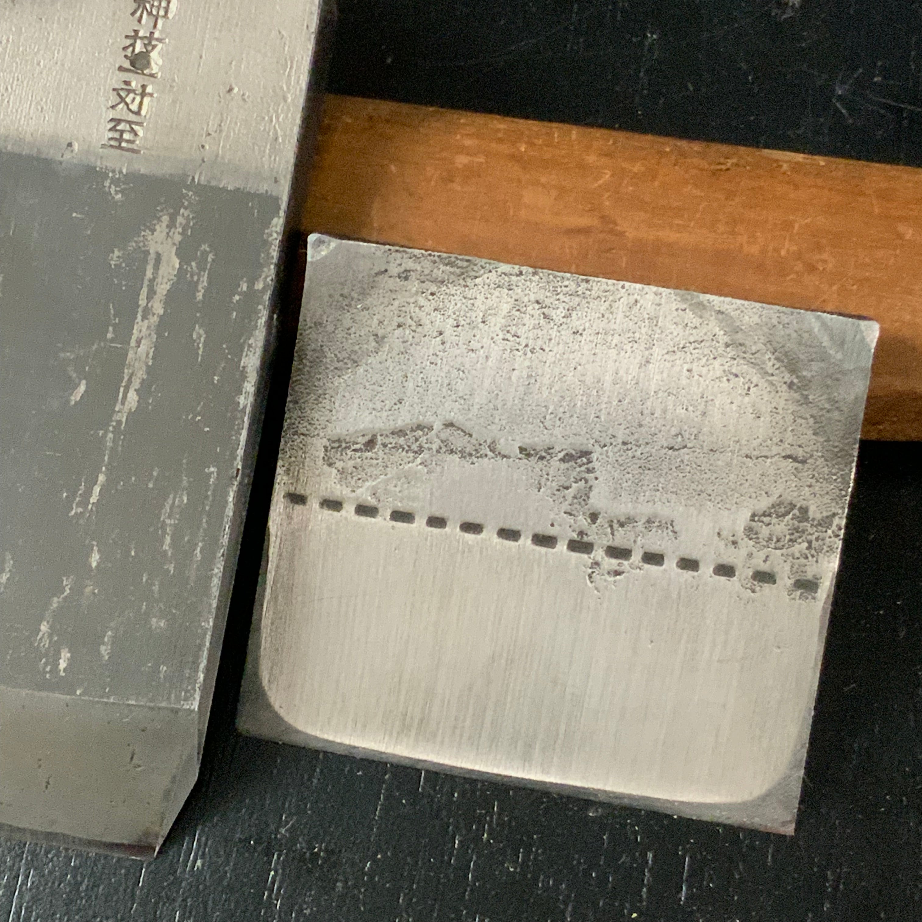 Old stock Miyabashira Smoothing Plane (Kanna) 掘出し物 宮柱 神聖蒼龍作 仕上げ鉋 70mm