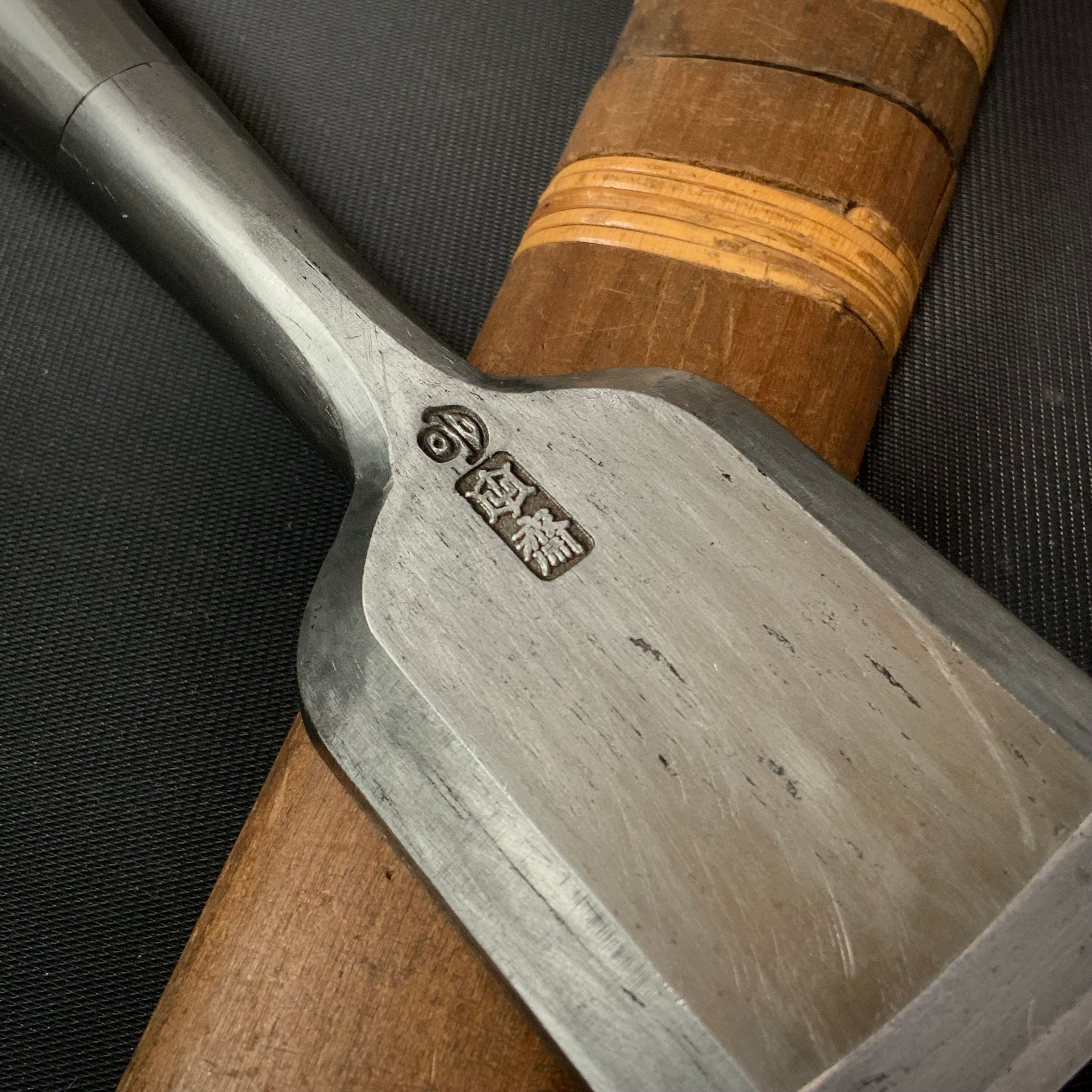 Tasai  Special Bench chisels with Traditional Japanese iron 田斎作 磨き仕上げ 和鉄造り追入鑿 42mm