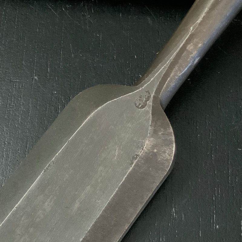 old stock Hidari Hisasaku Timber chisels  掘出し物 左久作  叩き鑿 42mm