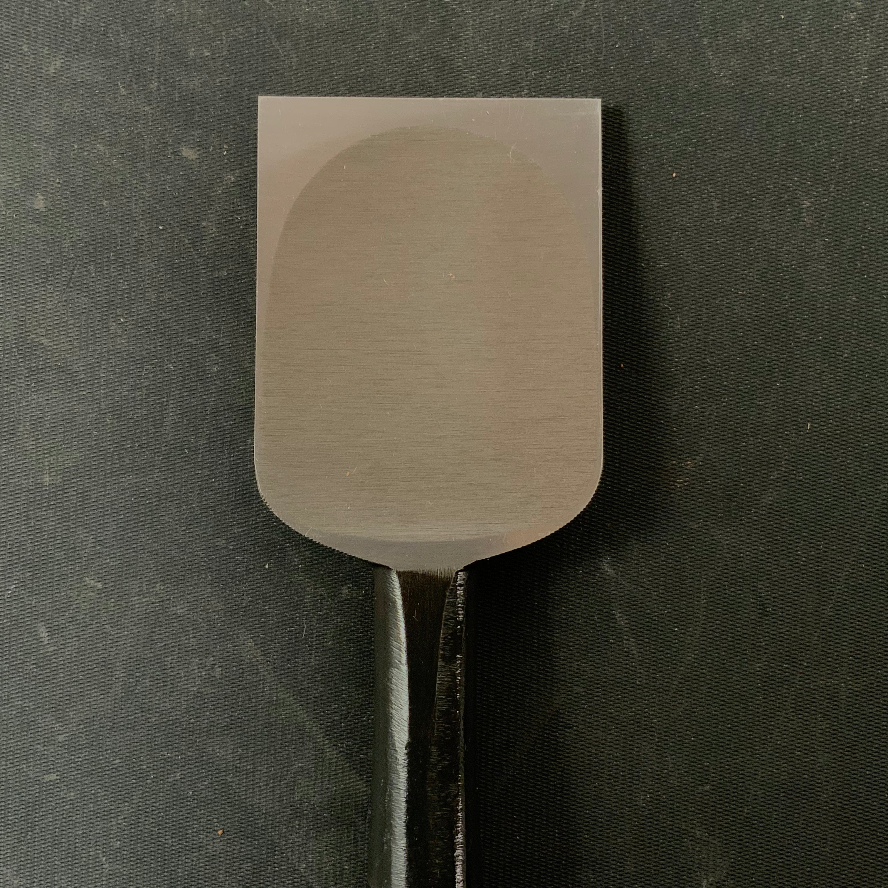 Tasai Bench chisels (Oirenomi) with blue steel  田斎作 黒仕上 追入鑿 48mm