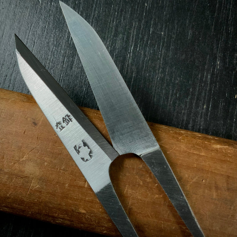 Hidekane Nigiri basami Hand made Traditional Japanese scissors  秀兼 握り鋏 手作り105mm