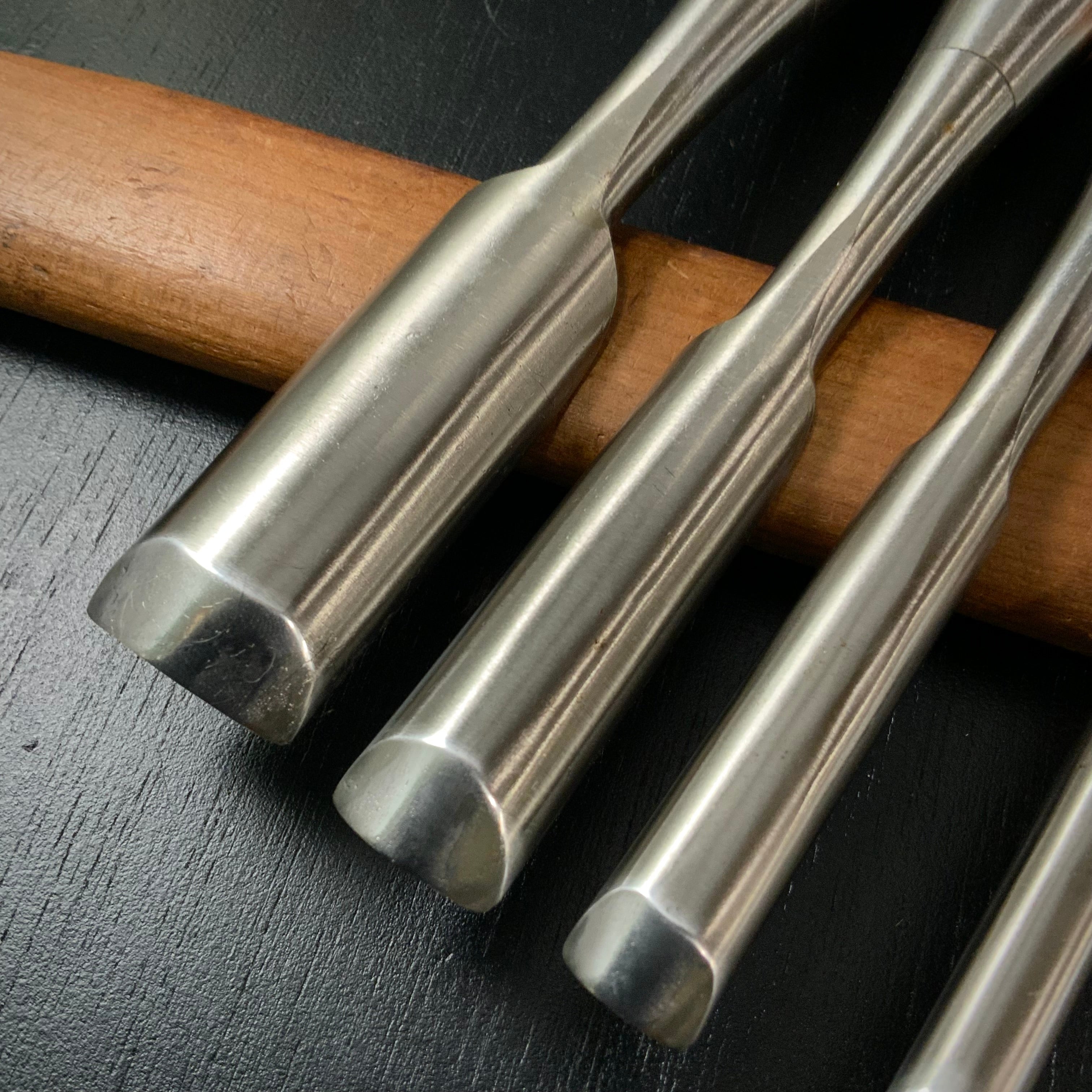 Sukemaru High-Speed Steel Uchimarunomi chisels set 4pc    助丸 ハイス 内丸鑿 Uchimarunomi 4本組
