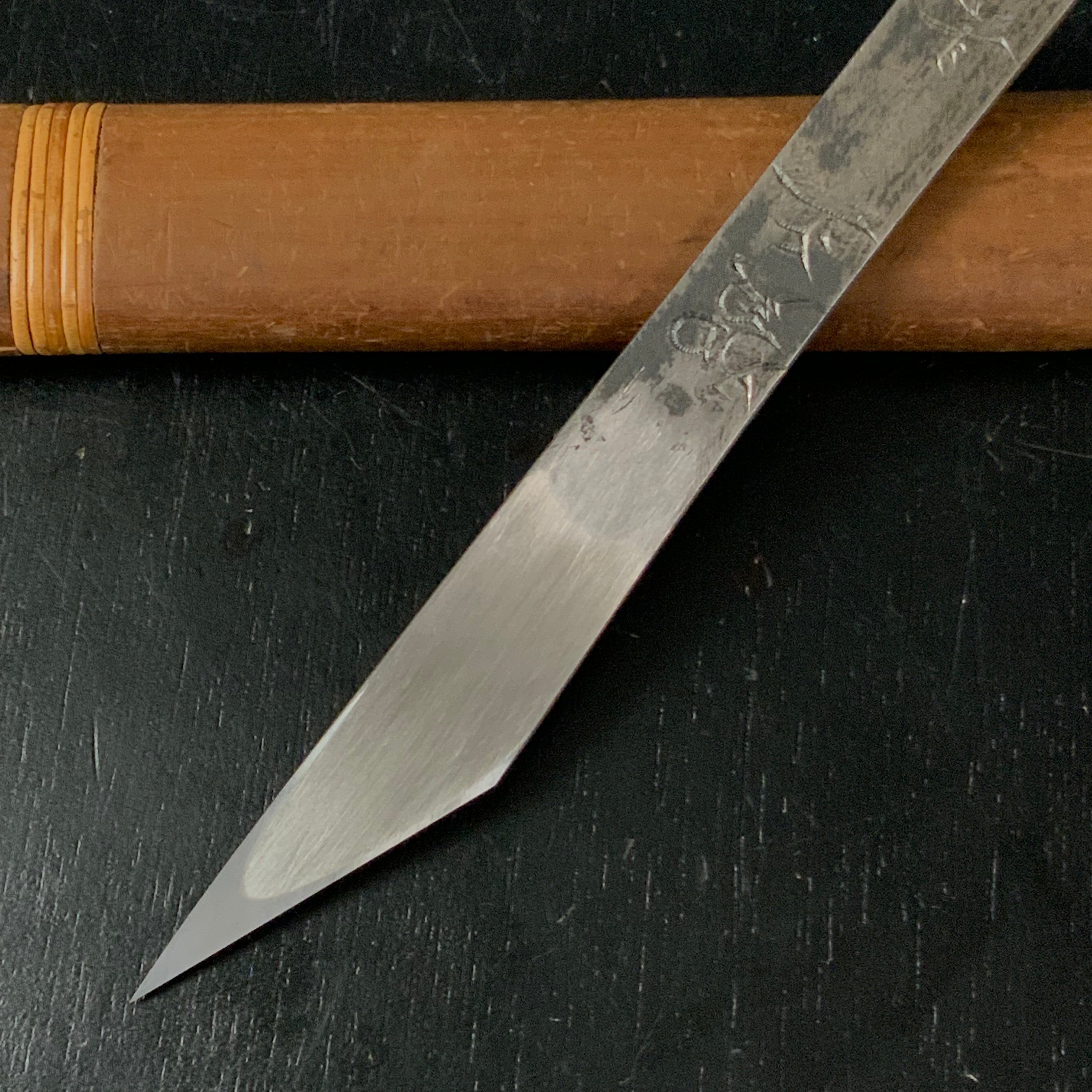 Gasho Hirotsugu Right hand Kiridashi by Sozen Carving  賀正 廣貢 素全作  切出し小刀 右  21mm