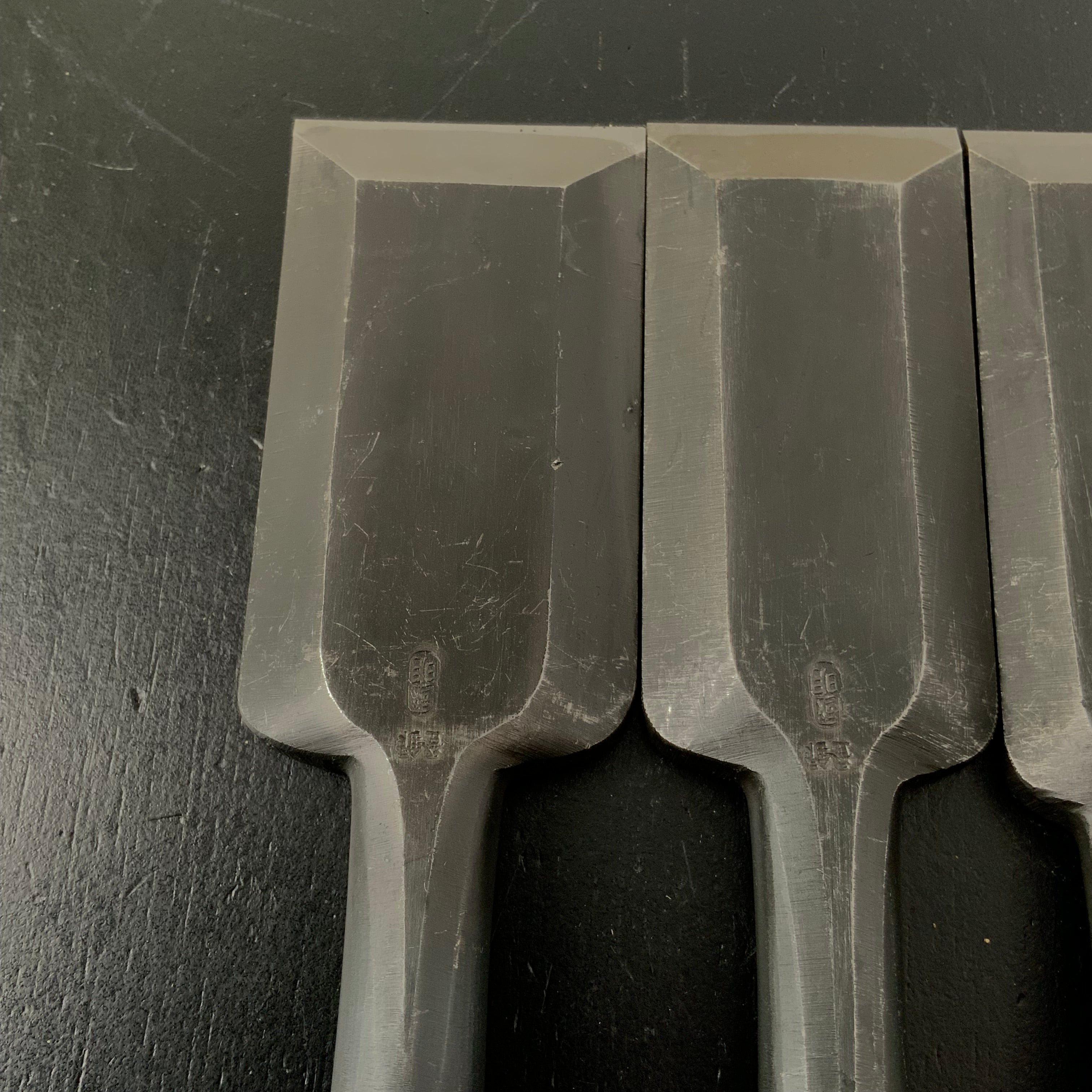 Old Stock Kuniaki Timber chisels with White steel    掘出し物 国明 叩鑿 Tatakinomi