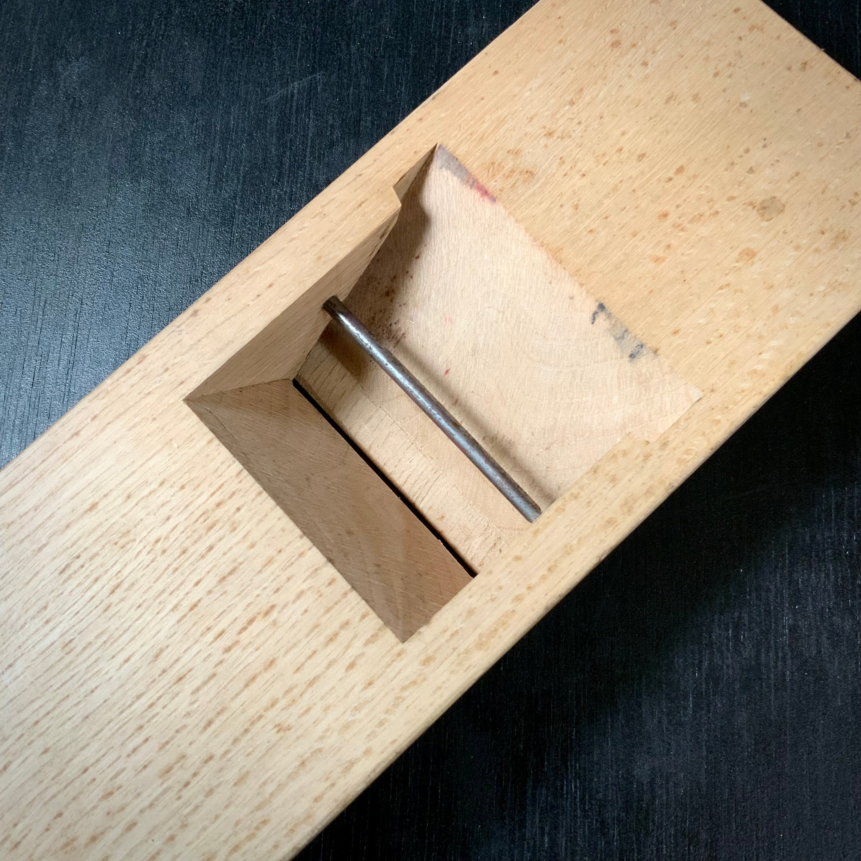 Chiyotsuru Smoothing Plane (Kanna) by Oguma Kumajiro  小熊作 千代鶴  仕上げ鉋 70mm