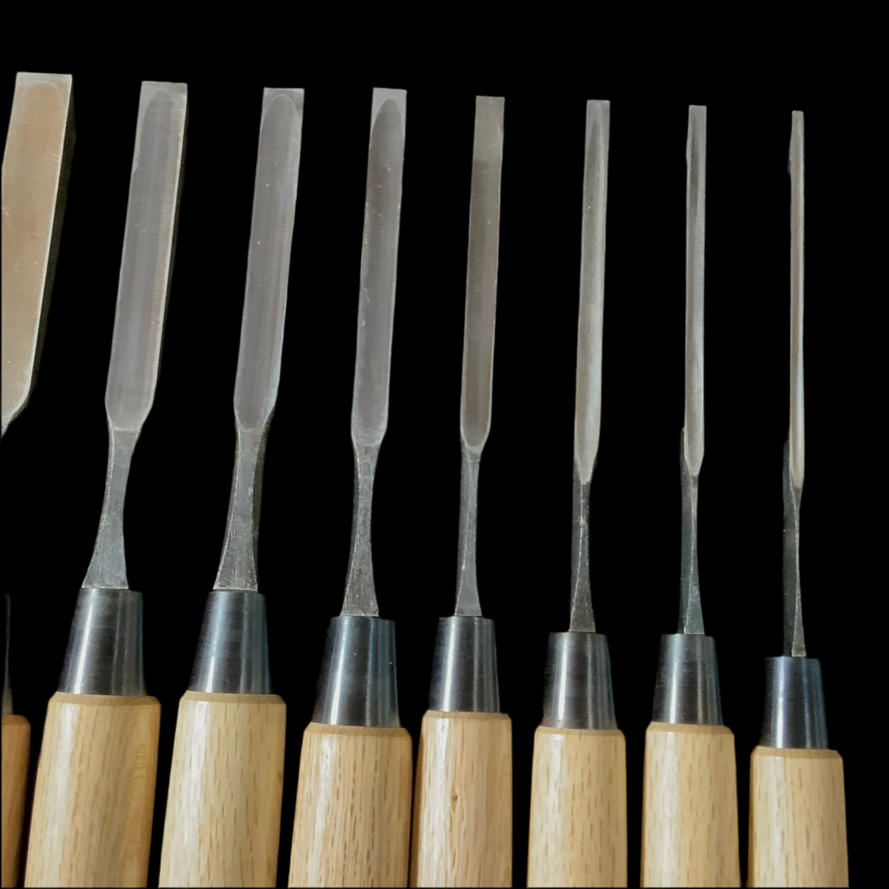 カネ武 向待鑿  白樫柄   Kanetake Mortise chisels with white steel  (Mukoumachi)