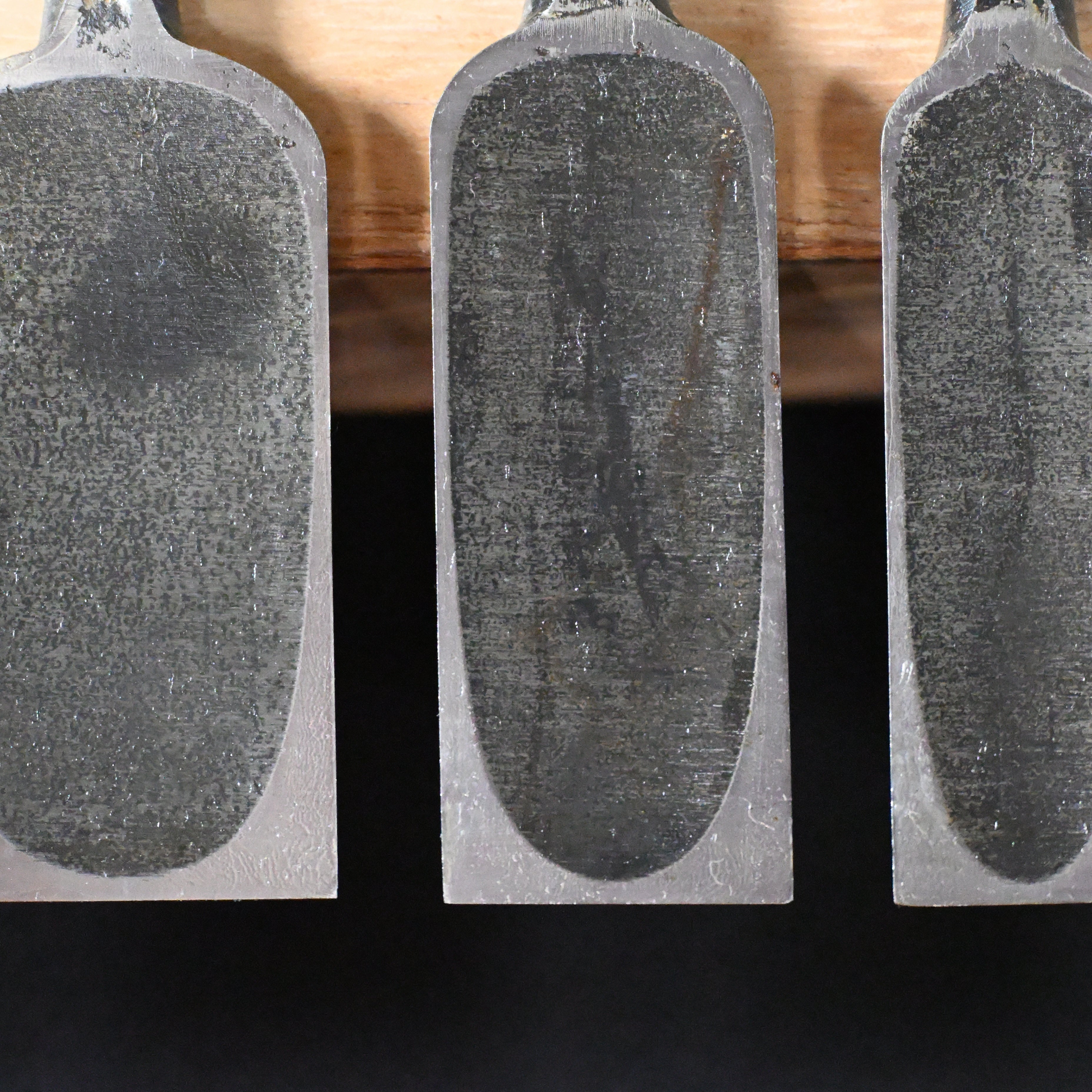 掘出し物 孝弘 面取追入組鑿 赤樫柄 #2 Old Stock Takahiro Bench