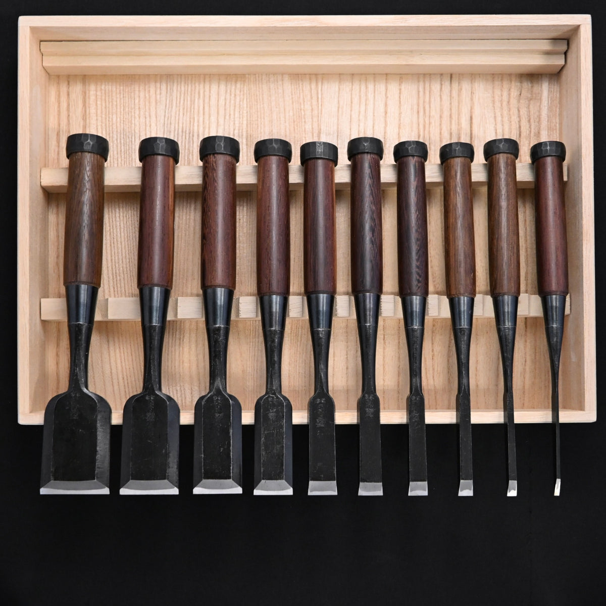 宗家大内 追入組鑿 鉄刀木柄 桐箱付    Ouchi Bench chisels set Bombay Blackwood Handle by Ouchi 4th generation #1